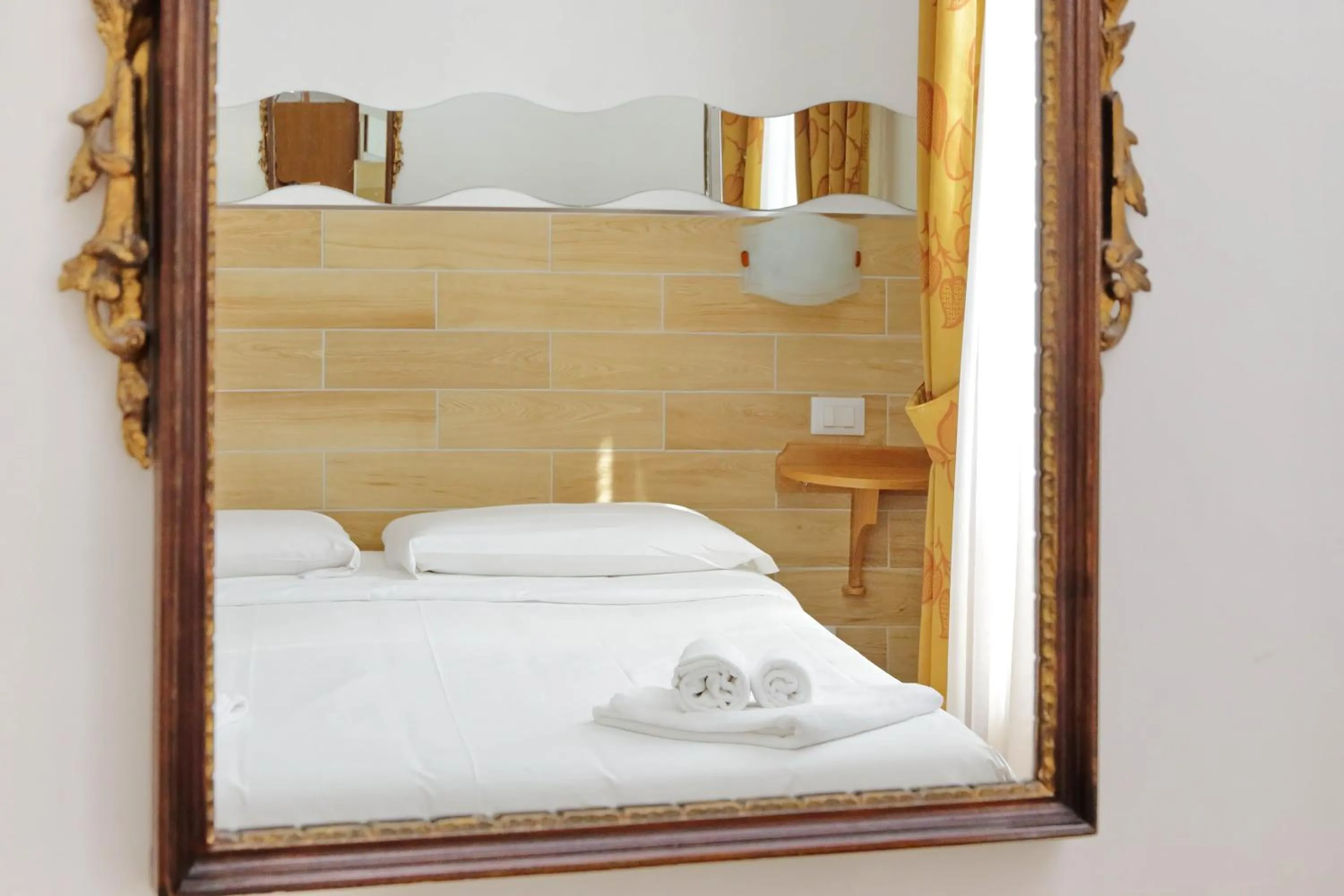 Bed in Sonnino Suite
