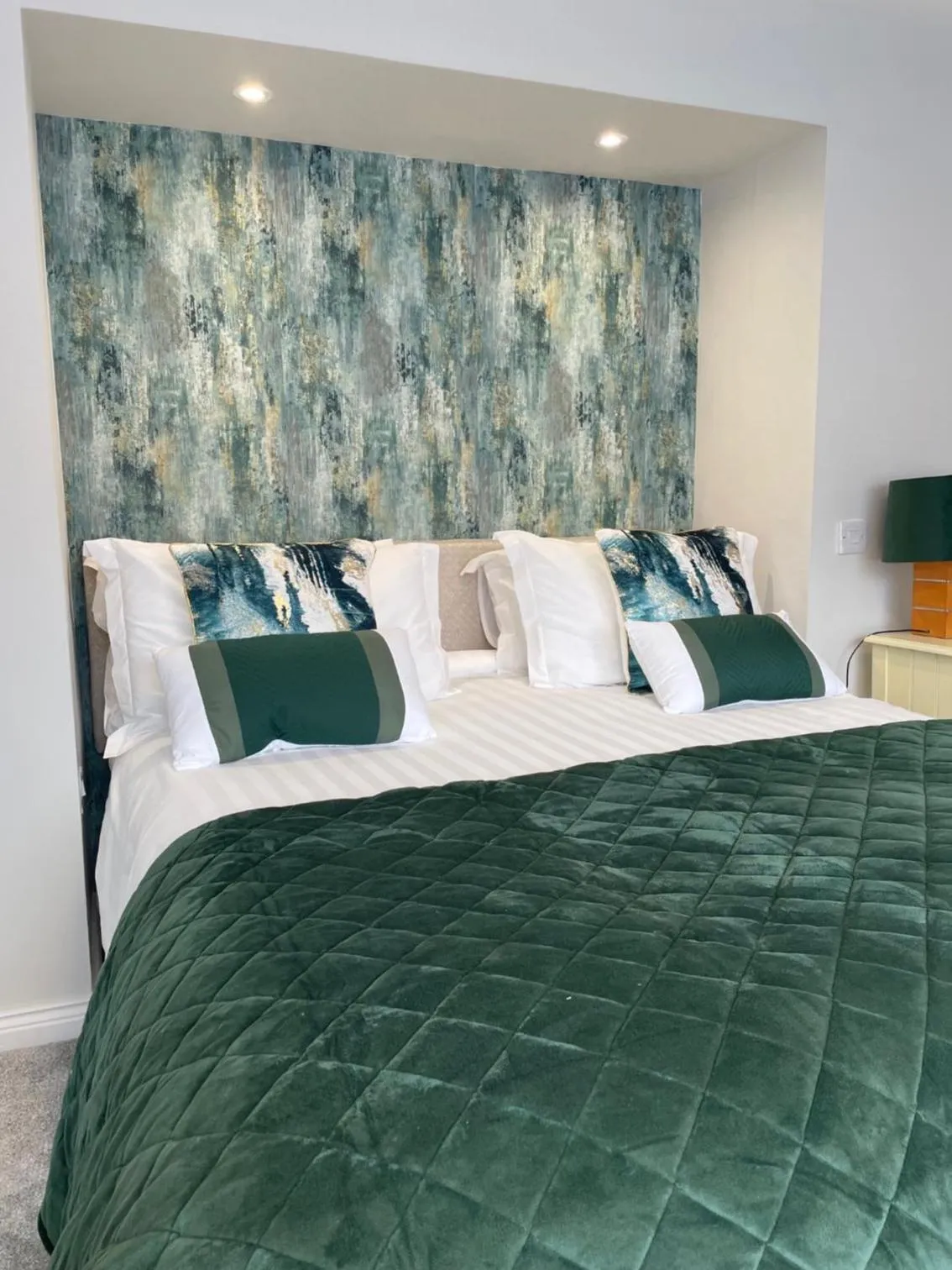 Bed in Crystal Springs B&B