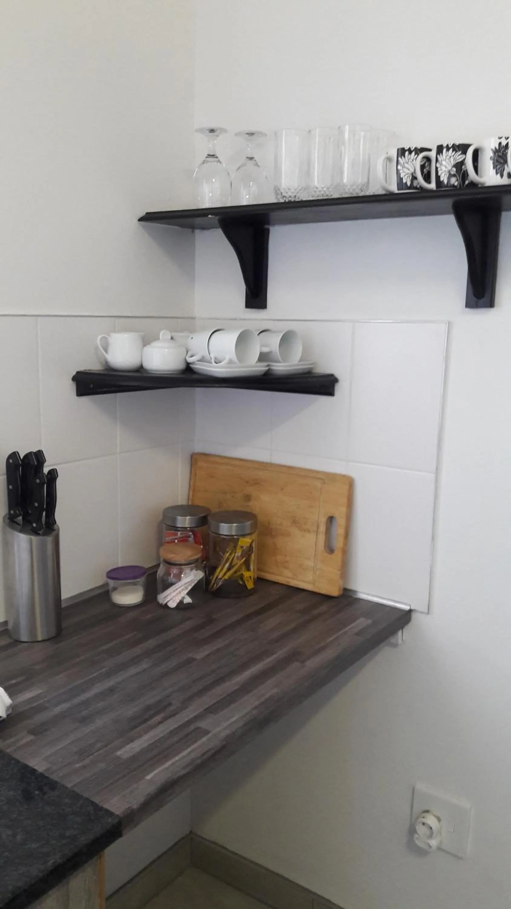 Coffee/tea facilities in Self-catering Studio, Unit 6 on Krupp