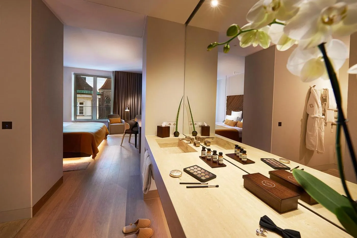 Bathroom in BEYOND by Geisel