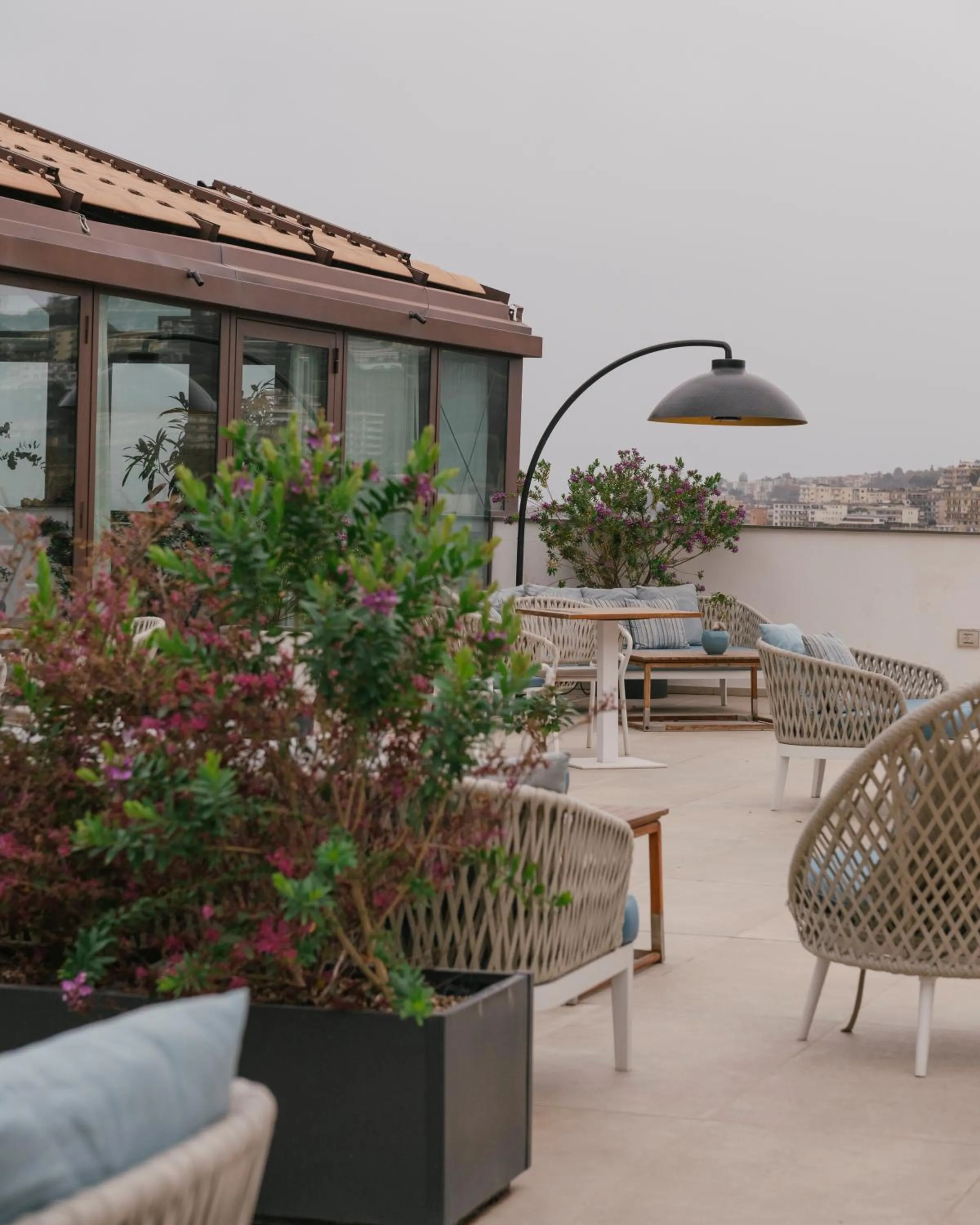 Balcony/Terrace in De Bonart Naples, Curio Collection By Hilton