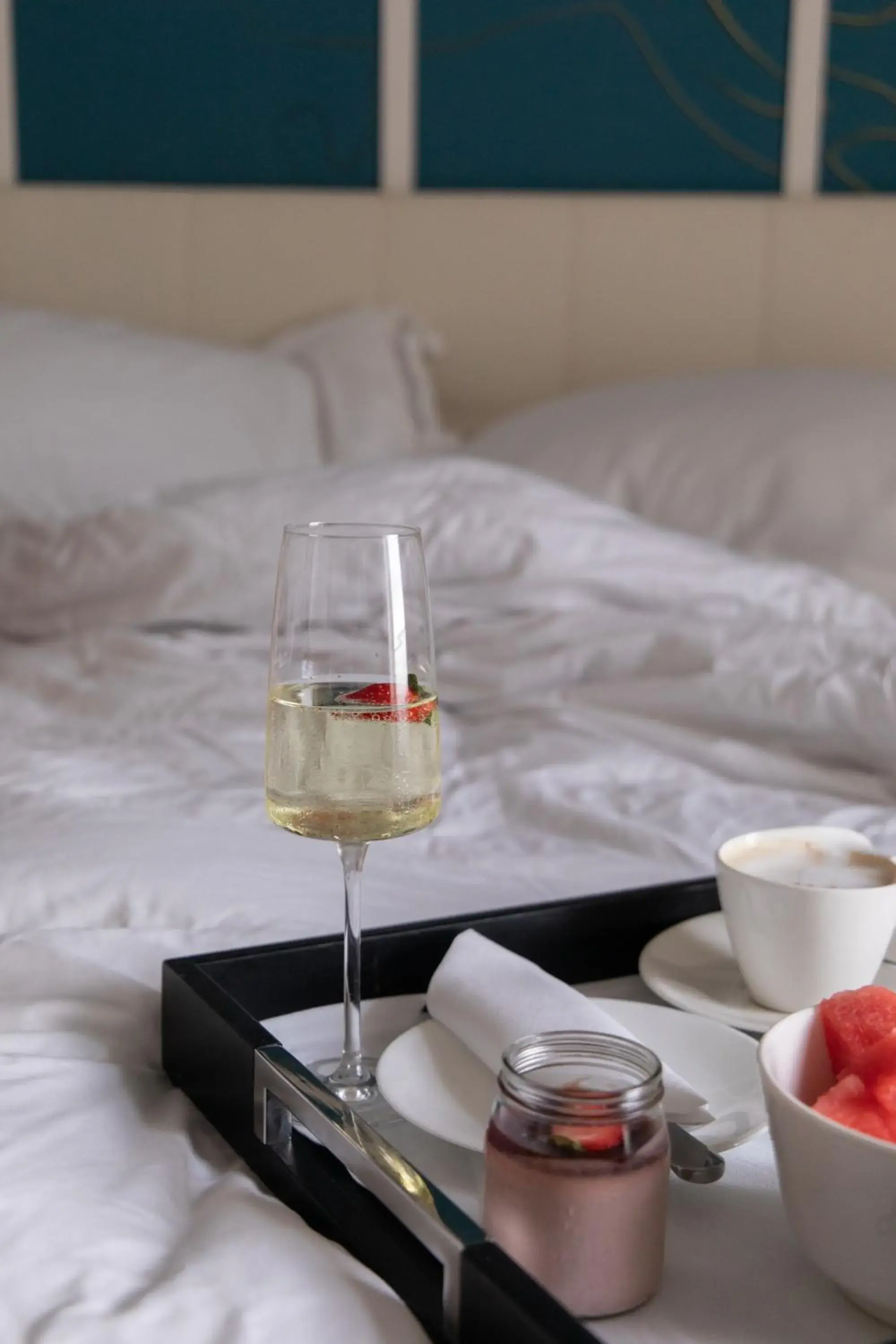 Bedroom, Bed in De Bonart Naples, Curio Collection By Hilton Bedroom, Bed in De Bonart Naples, Curio Collection By Hilton