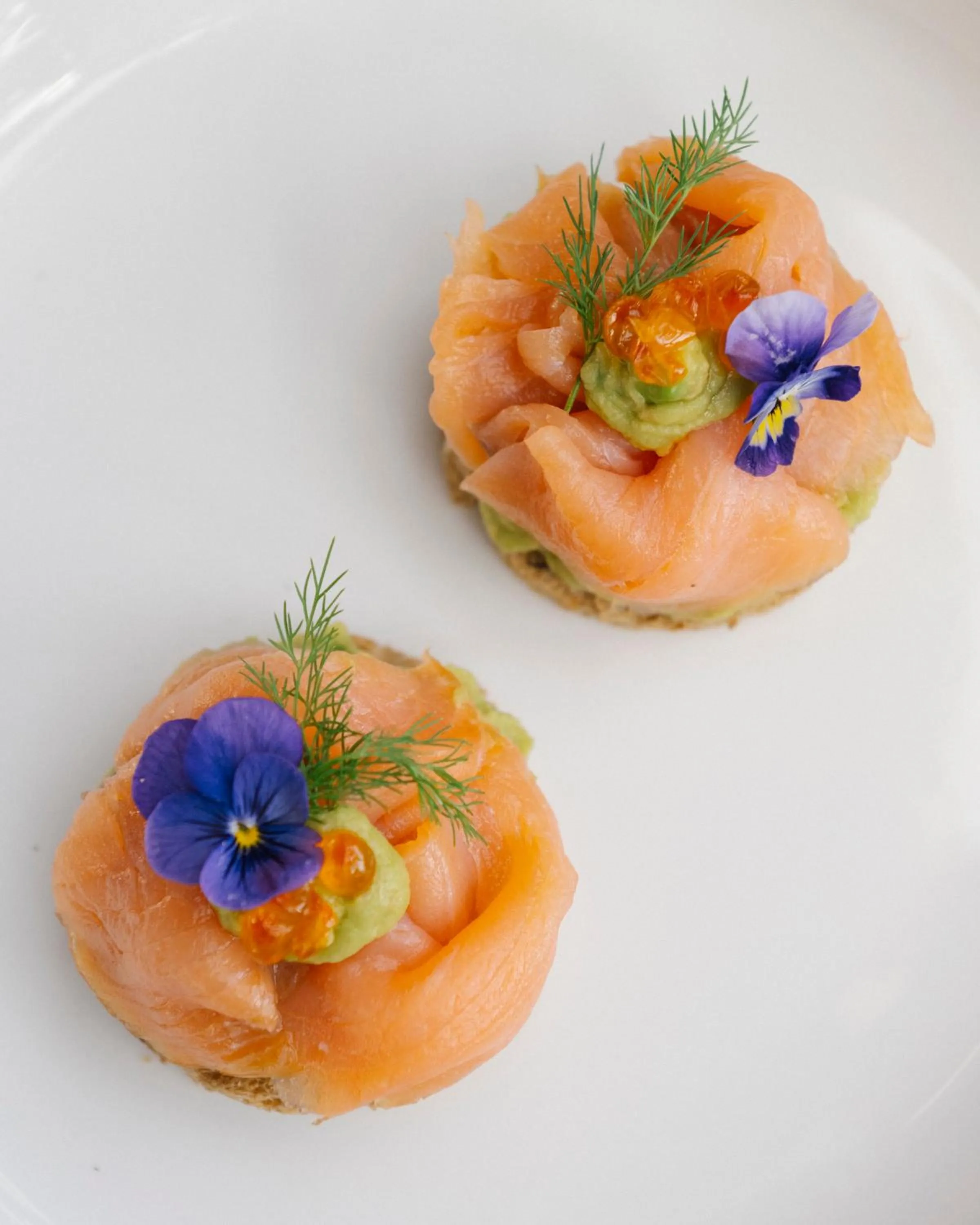 Restaurant/places to eat in De Bonart Naples, Curio Collection By Hilton