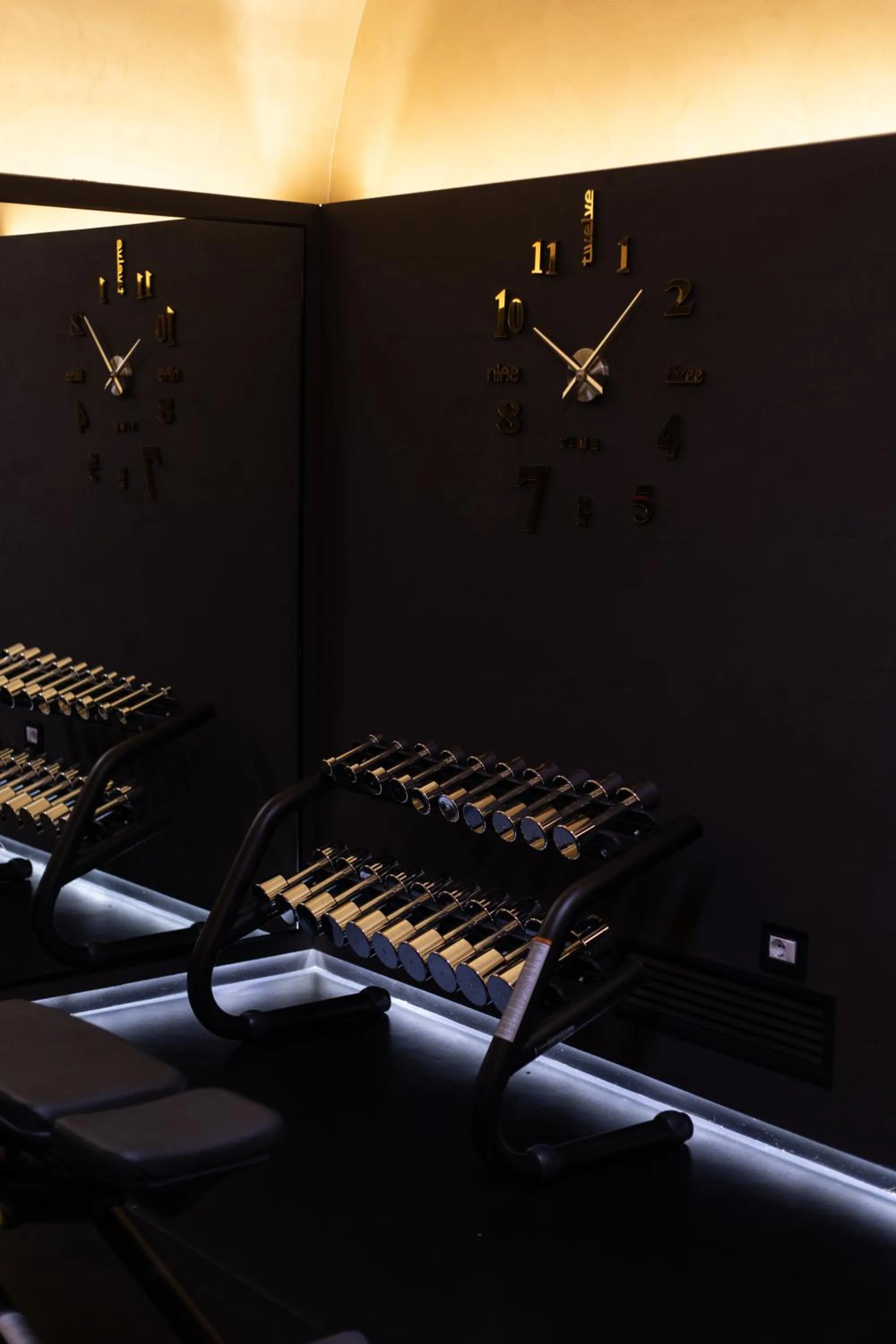 Fitness centre/facilities in De Bonart Naples, Curio Collection By Hilton