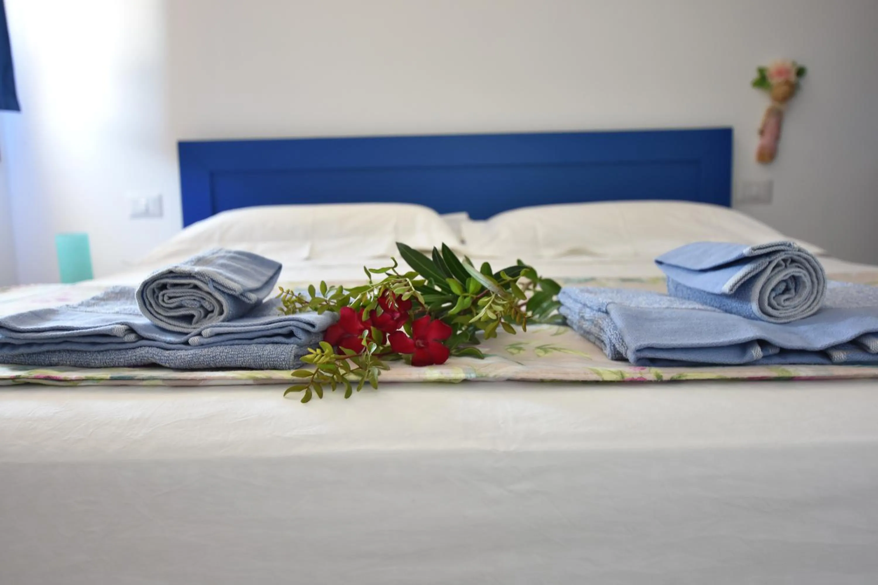 Decorative detail, Bed in Mansarda sul Mare