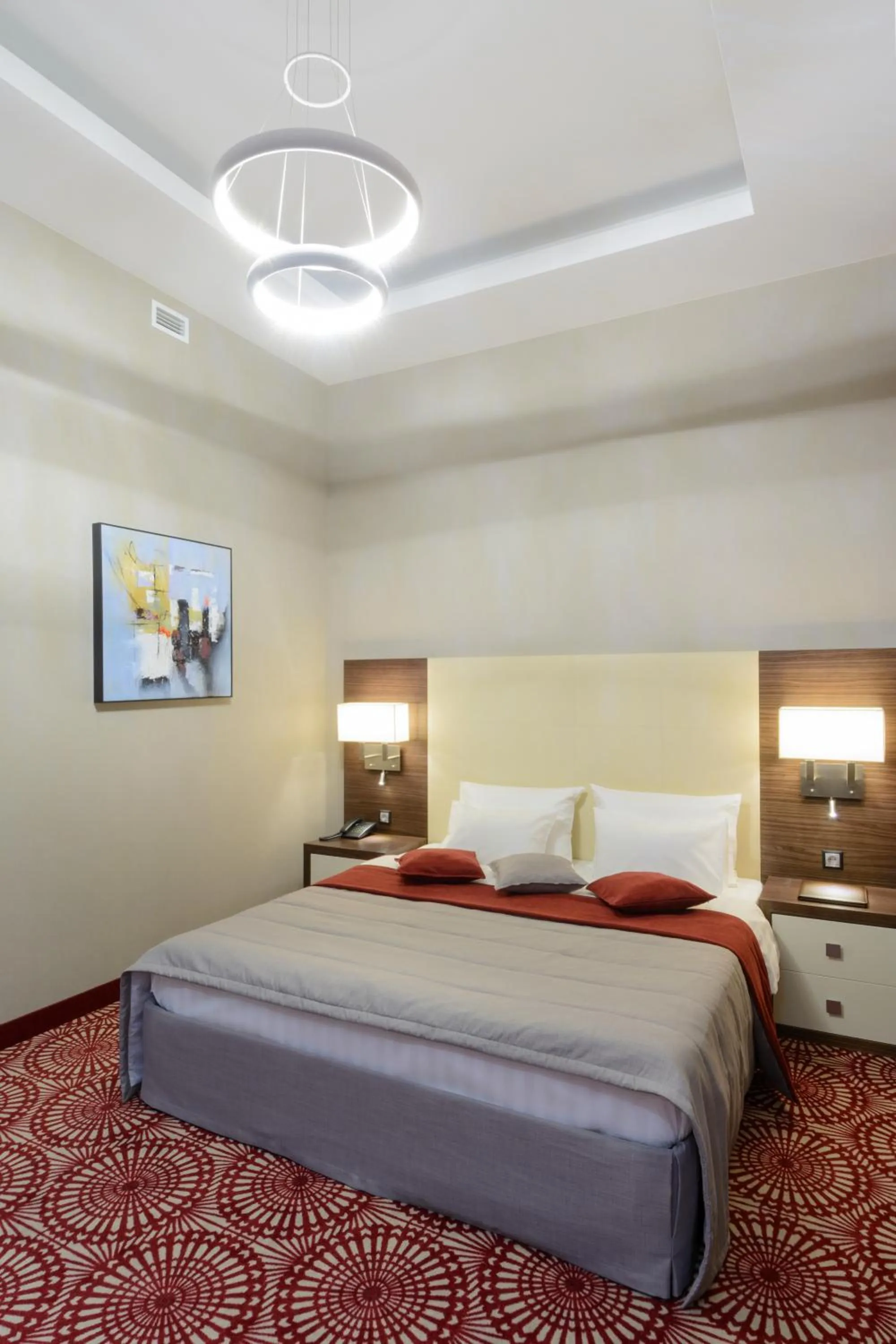 Photo of the whole room, Bed in Hotel Senator