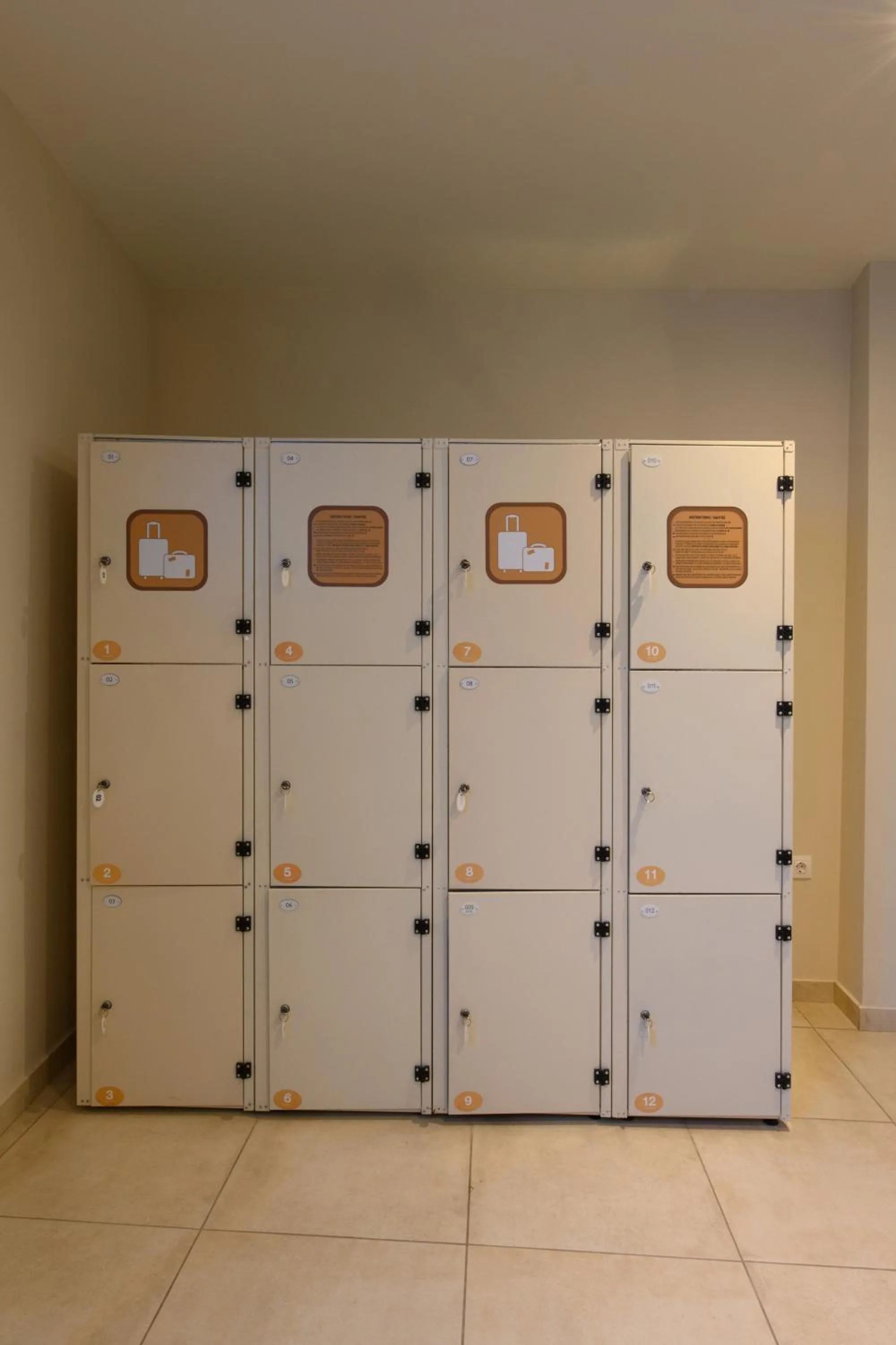 microwave in Potamaki Beach Hotel