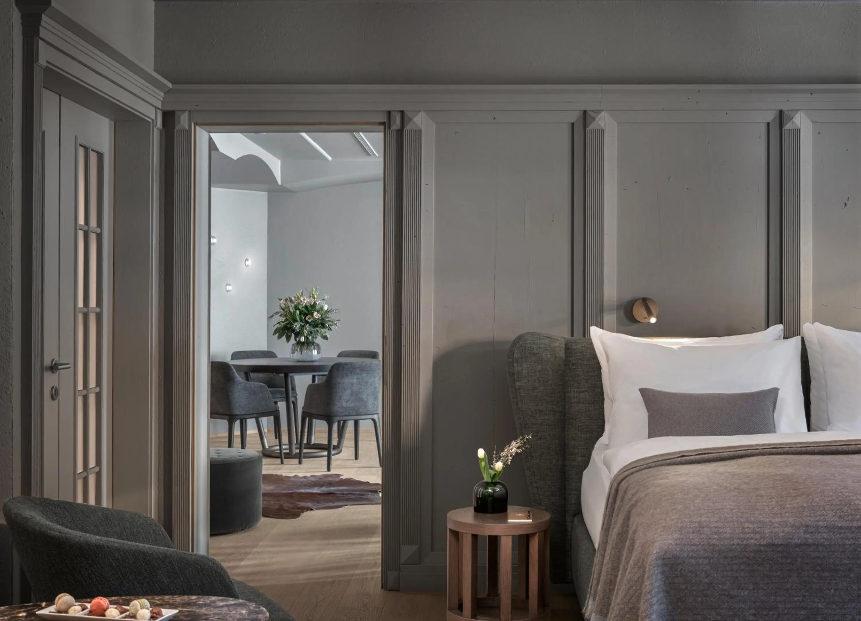 Bedroom, Bed in Hotel Weisses Roessl