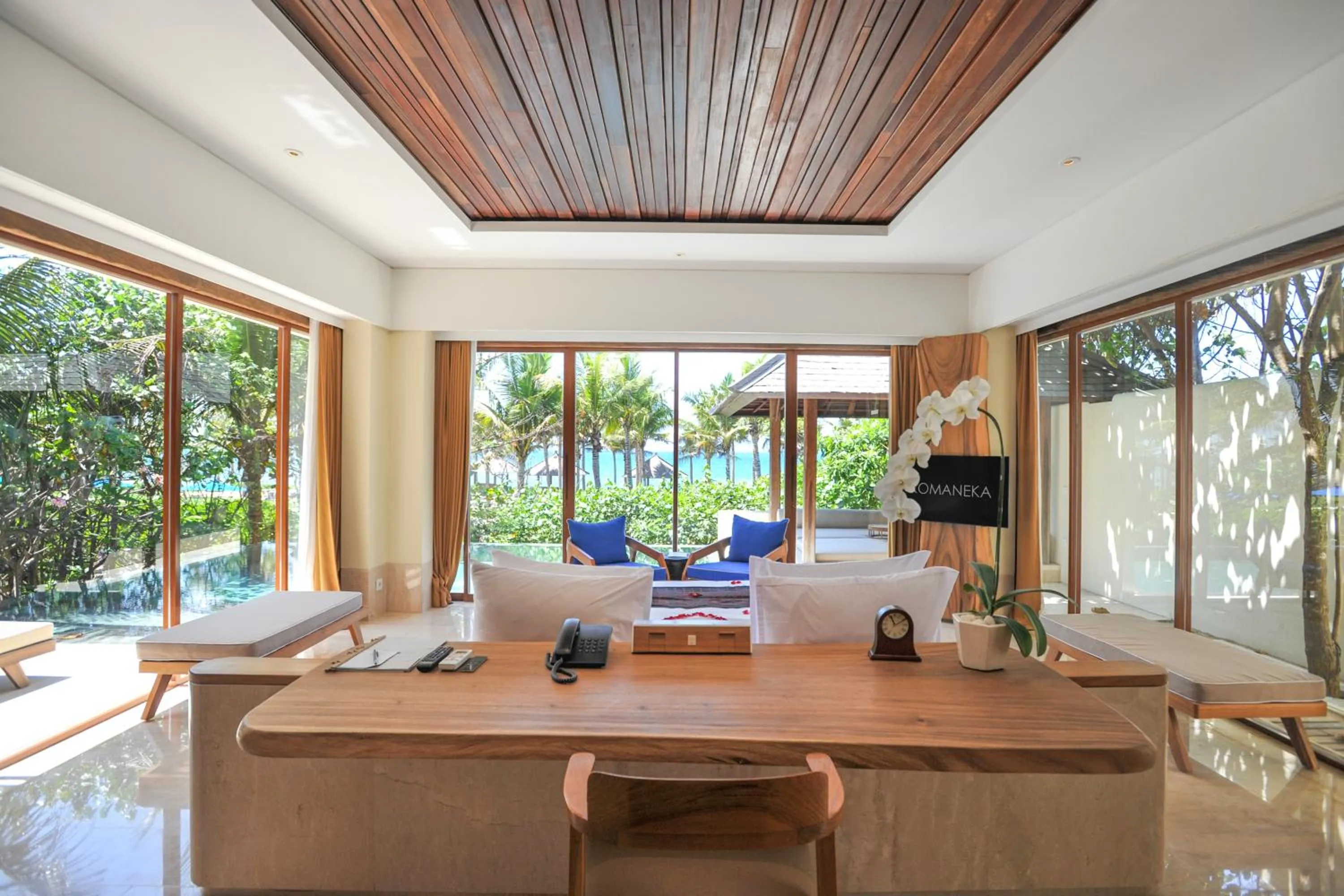 TV and multimedia in Komaneka at Keramas Beach