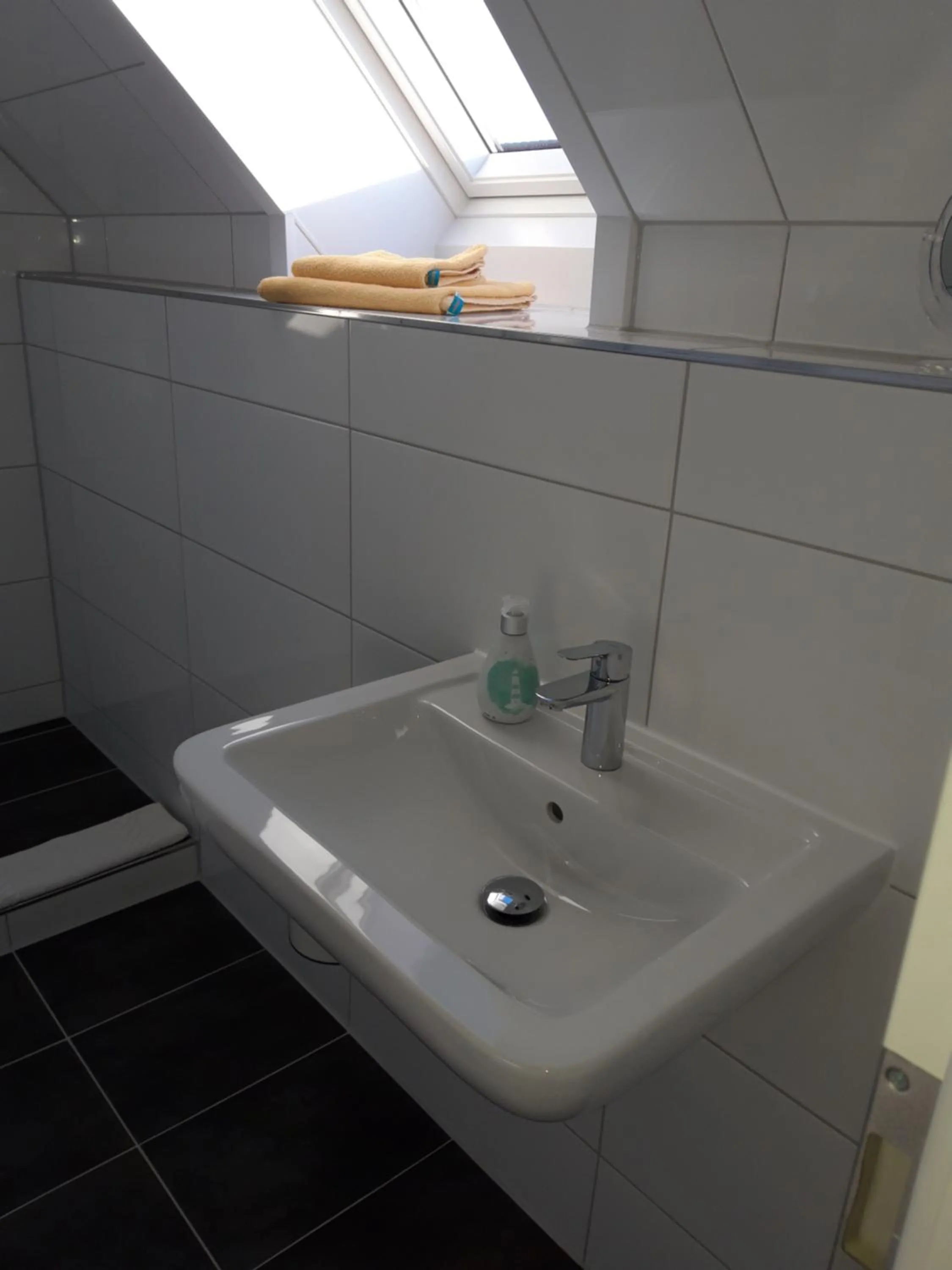 Bathroom in Hotel Weinert