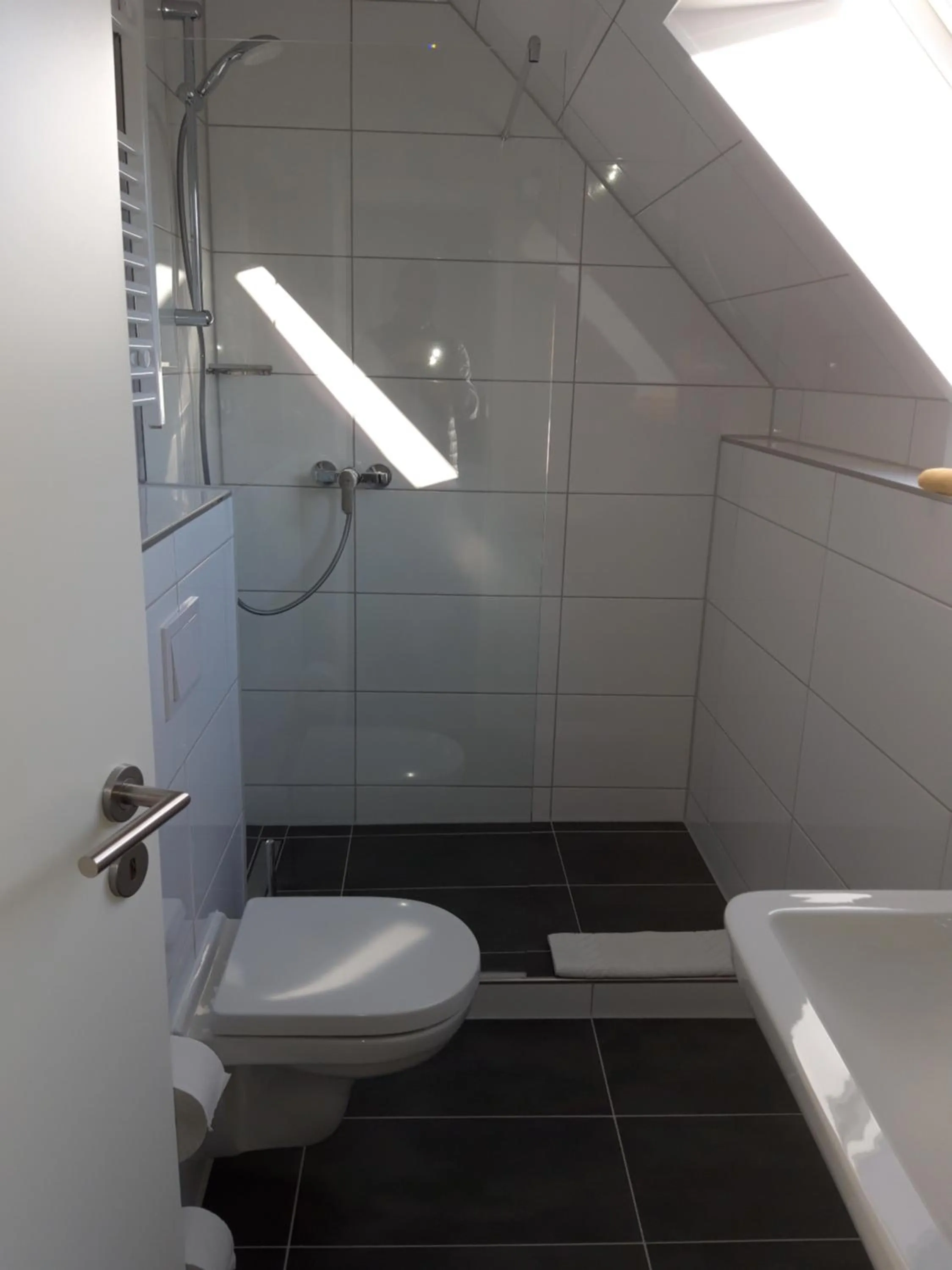 Bathroom in Hotel Weinert