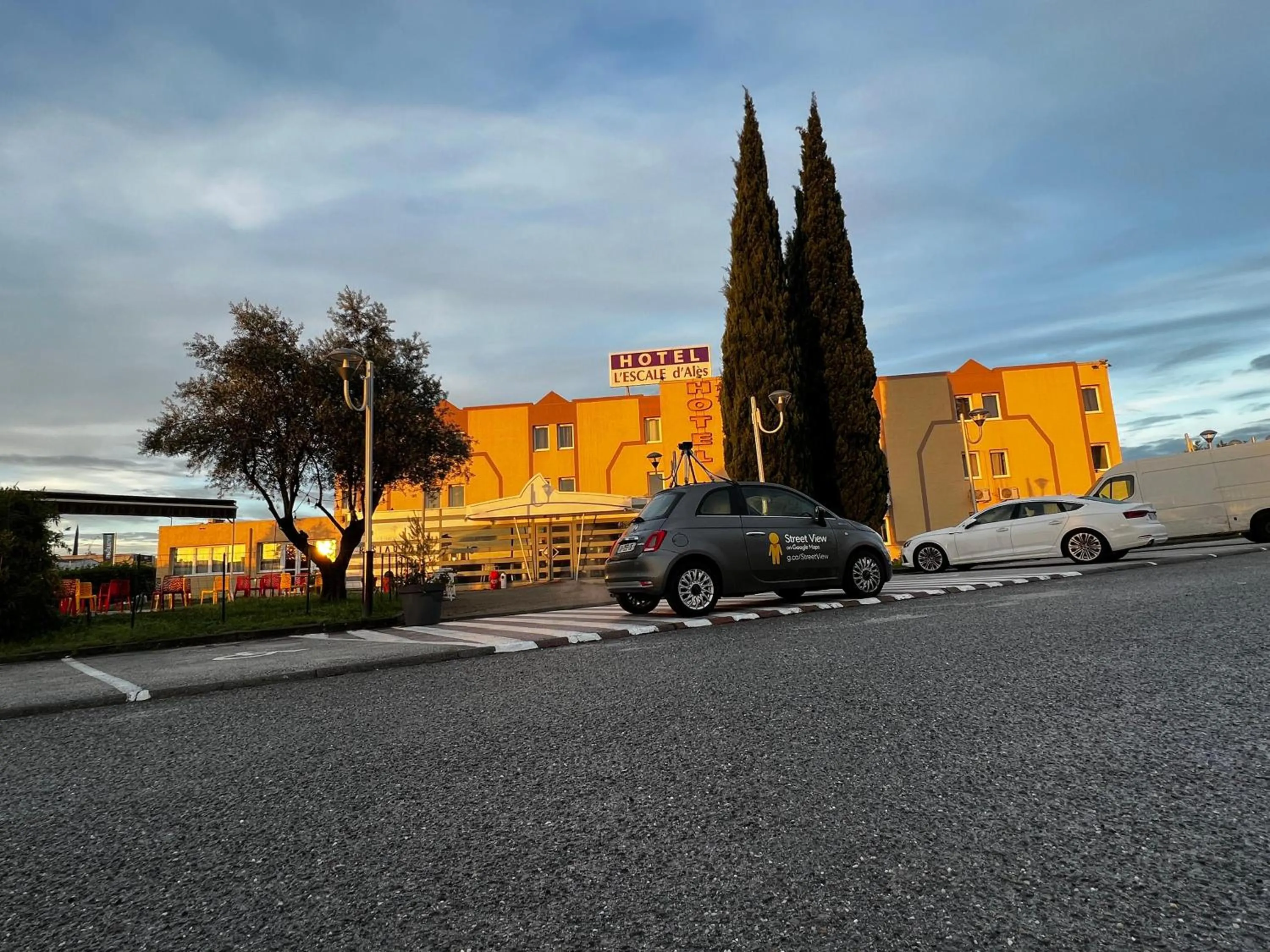 Property building in L'Escale d'Alès HOTEL