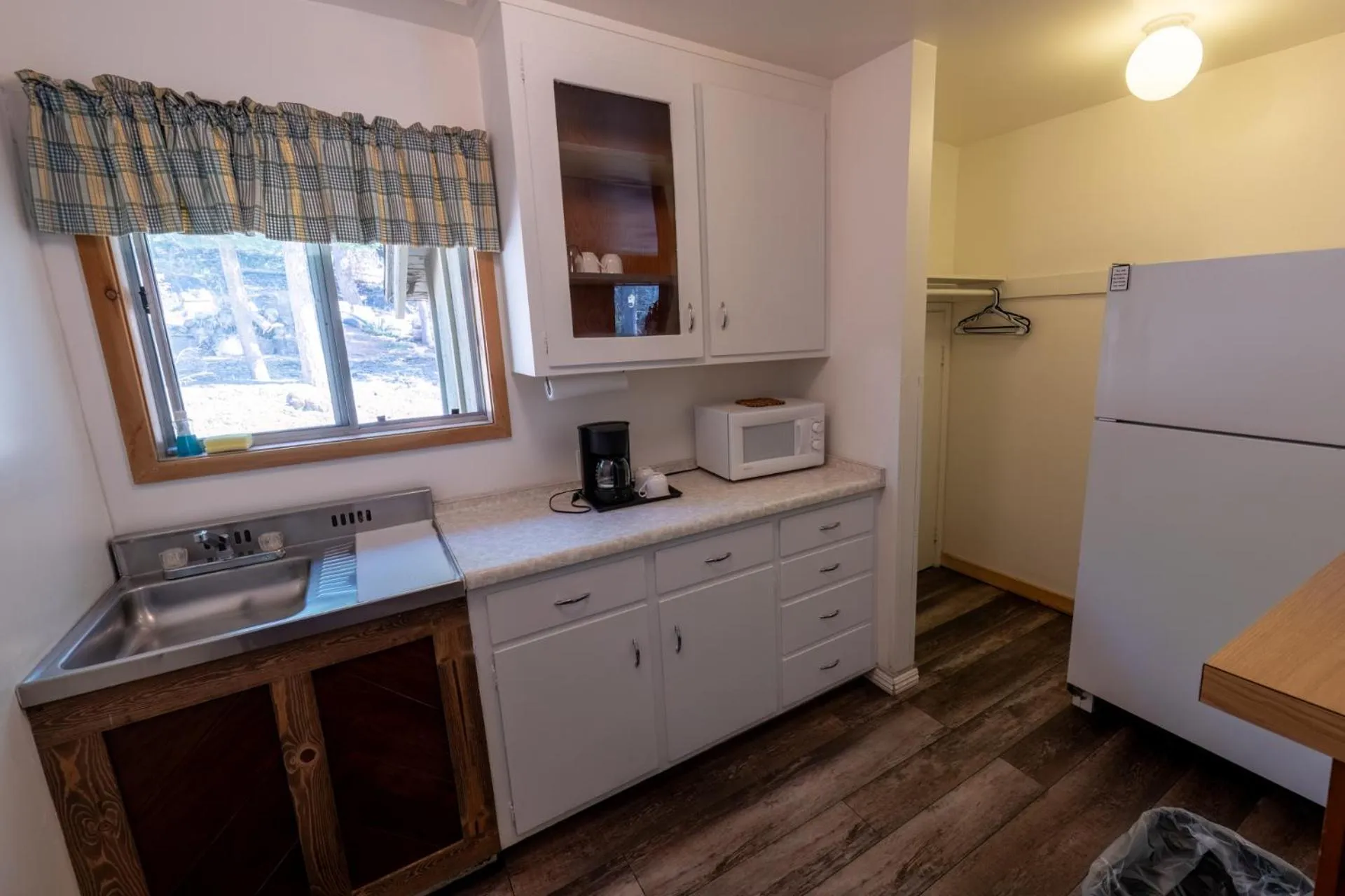 kitchen in The Tamarack Lodge