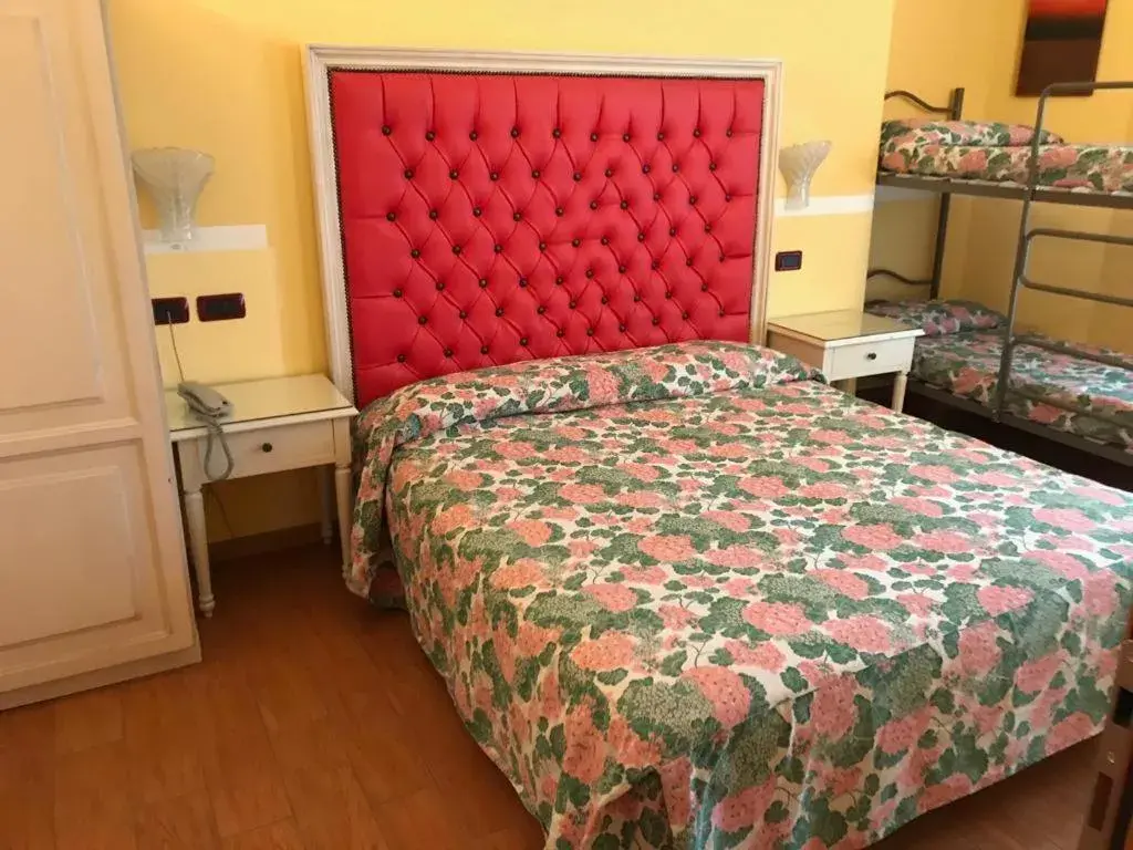 Photo of the whole room, Bed in Alle Torri Photo of the whole room, Bed in Alle Torri