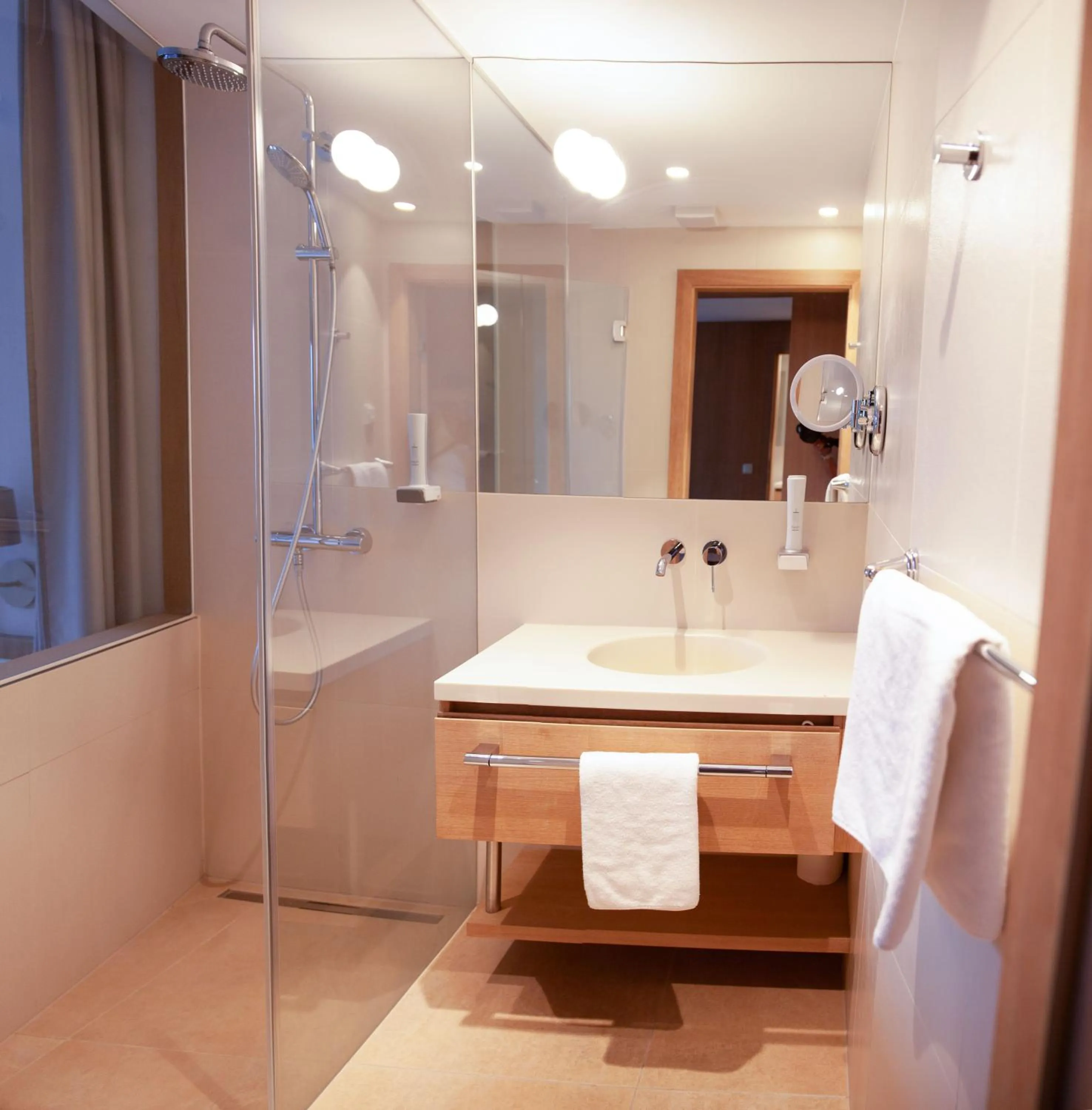 Bathroom in Seehotel Schwan