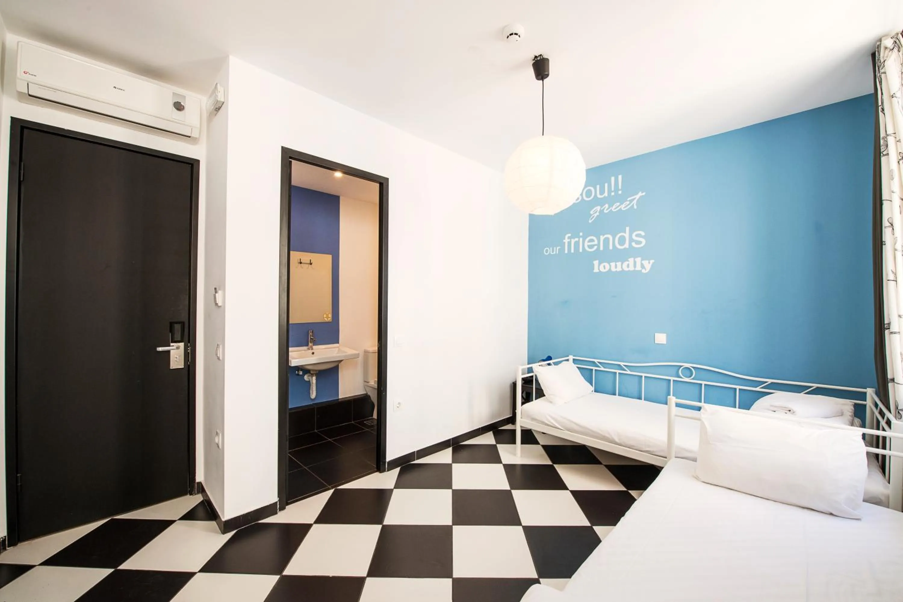 Photo of the whole room, Bed in Safestay Athens Monastiraki