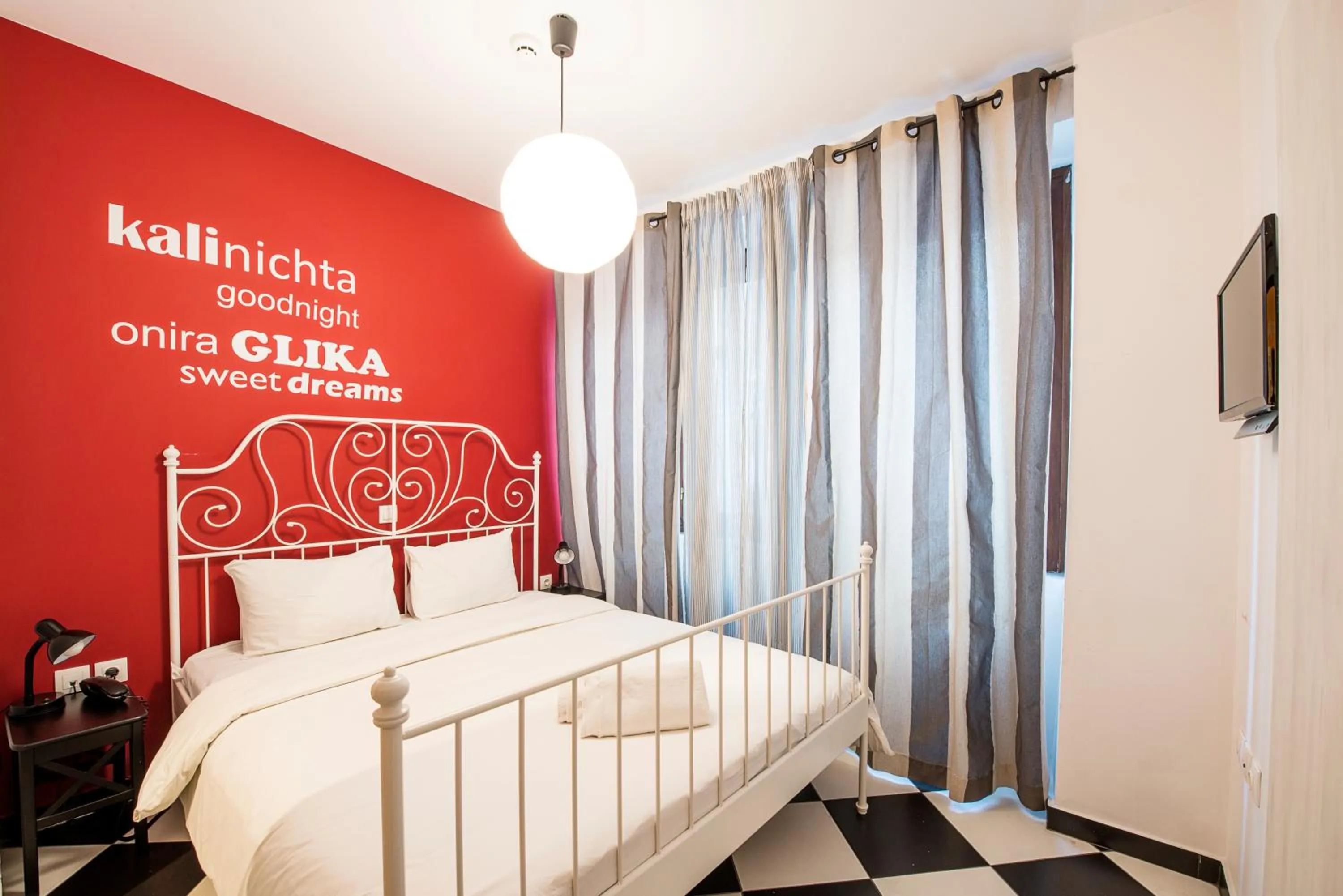 Bed in Safestay Athens Monastiraki