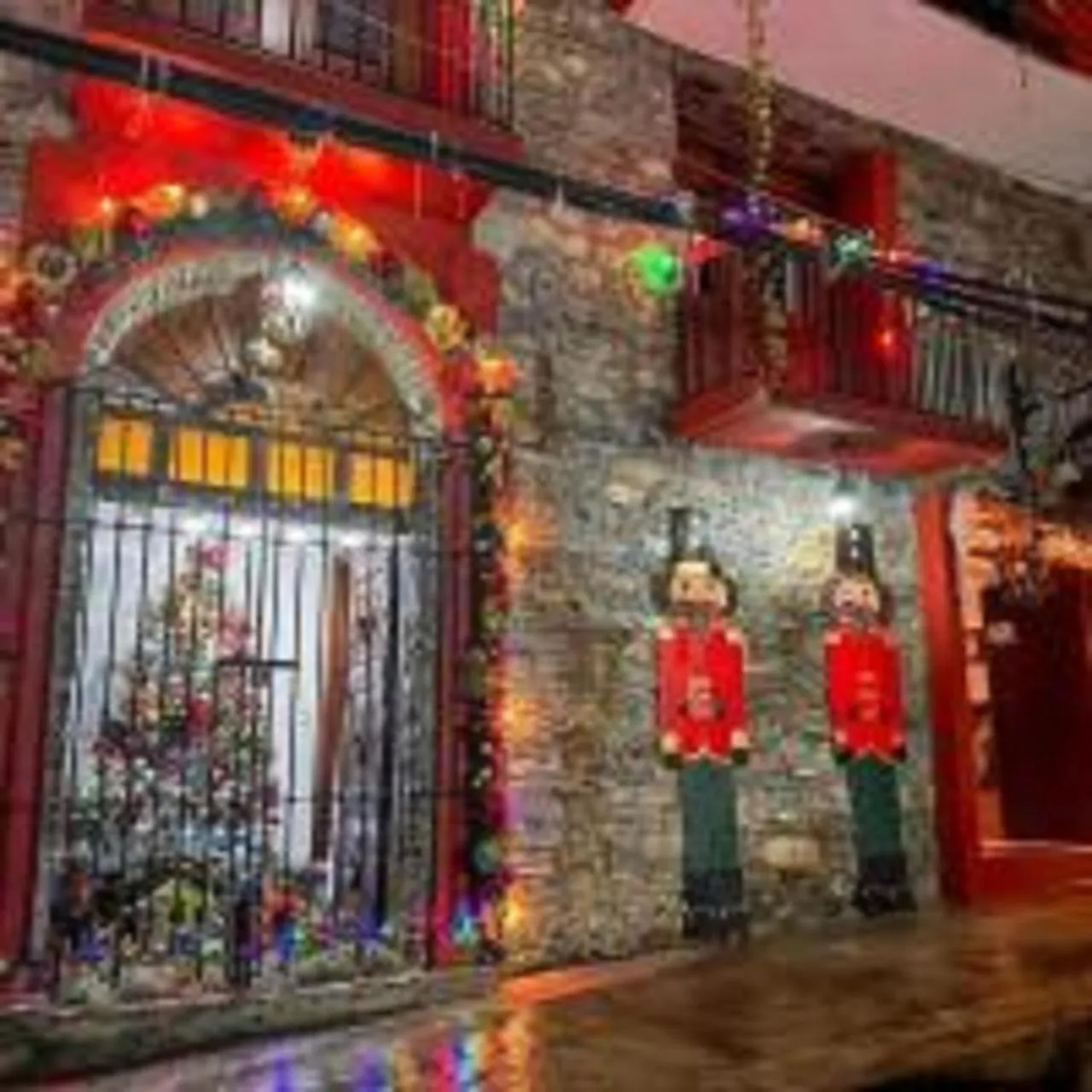Facade/entrance in Grann Posada Xilitla