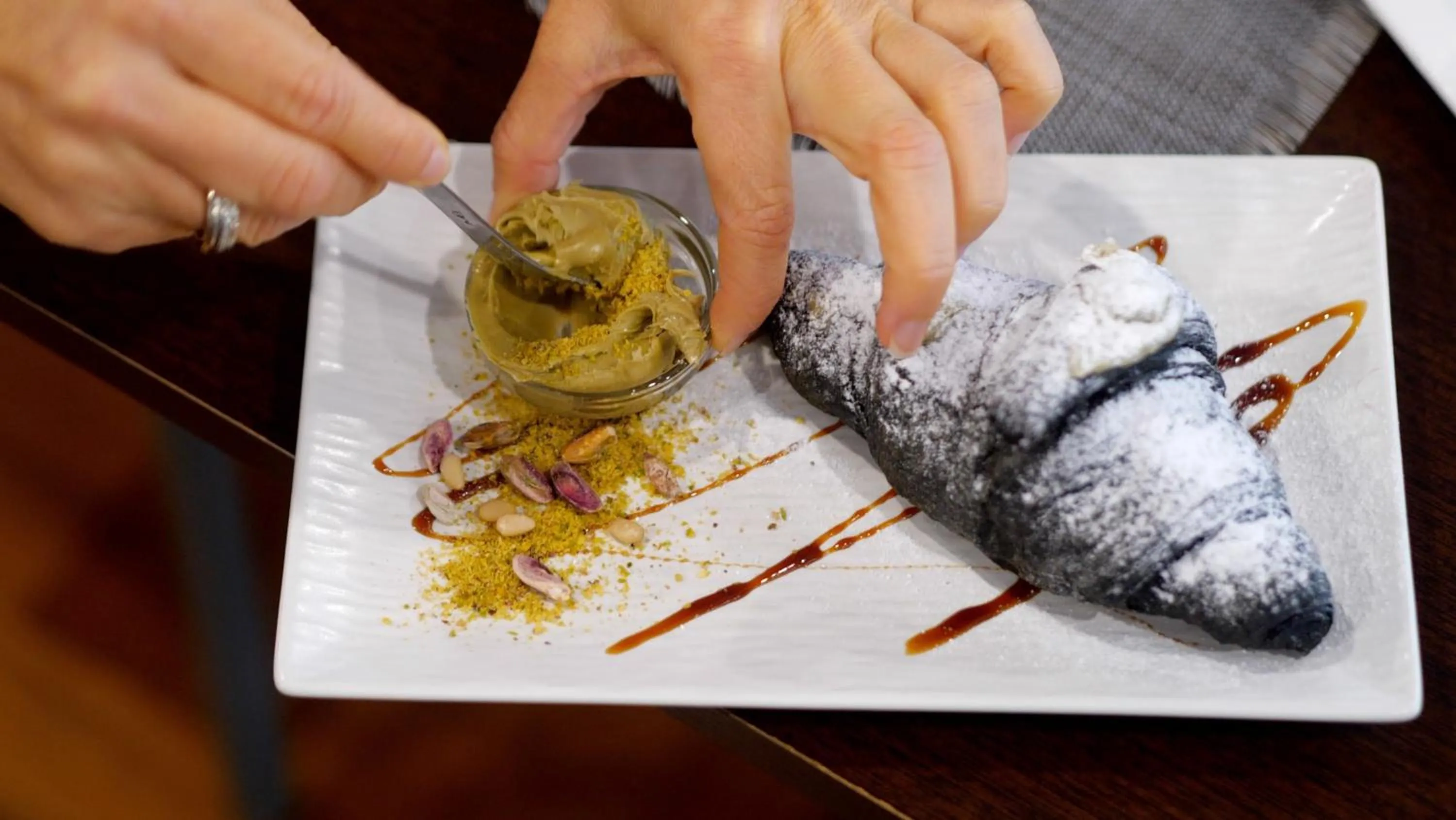 Breakfast in Borea Luxury B&B