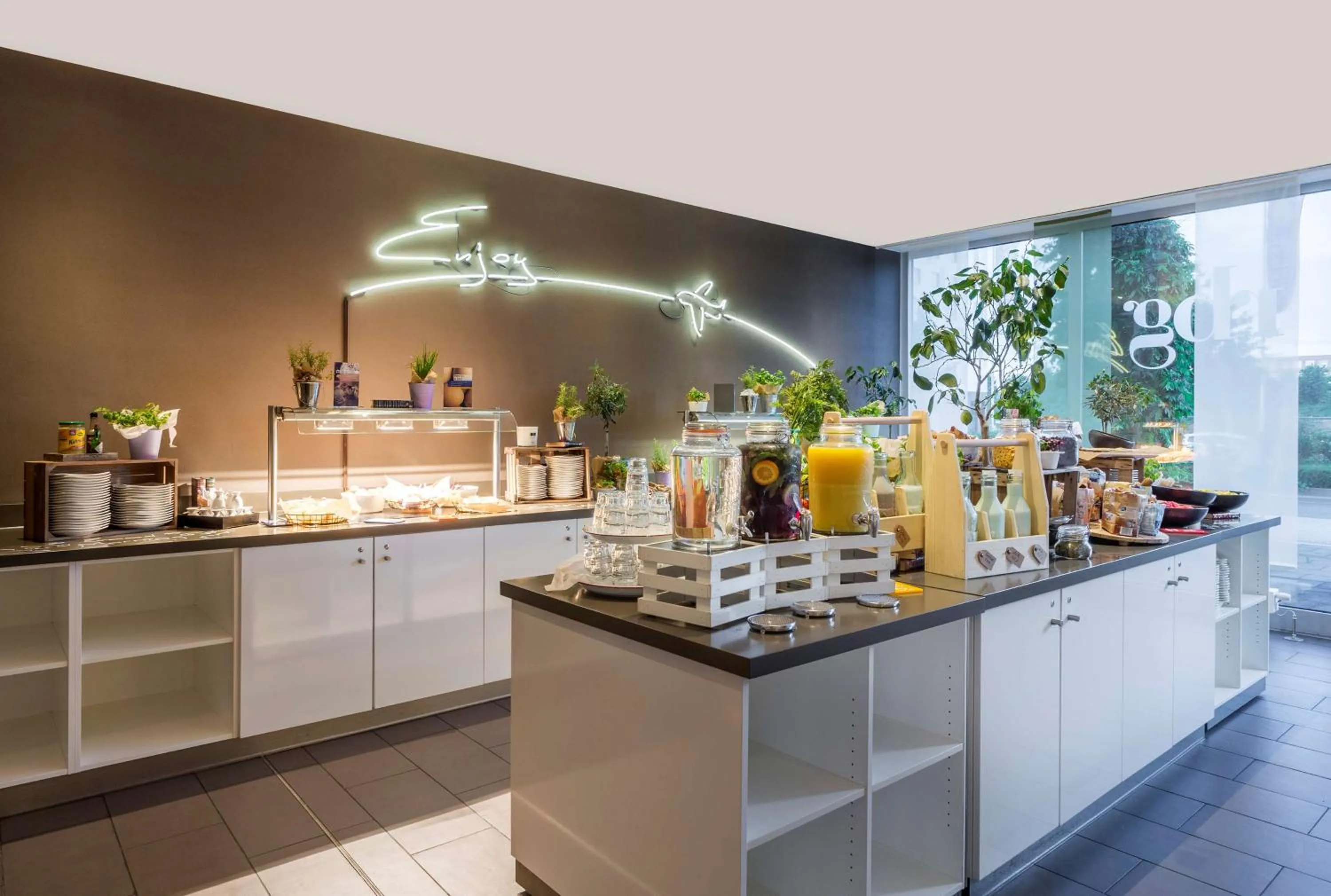 Breakfast in Park Inn by Radisson Frankfurt Airport