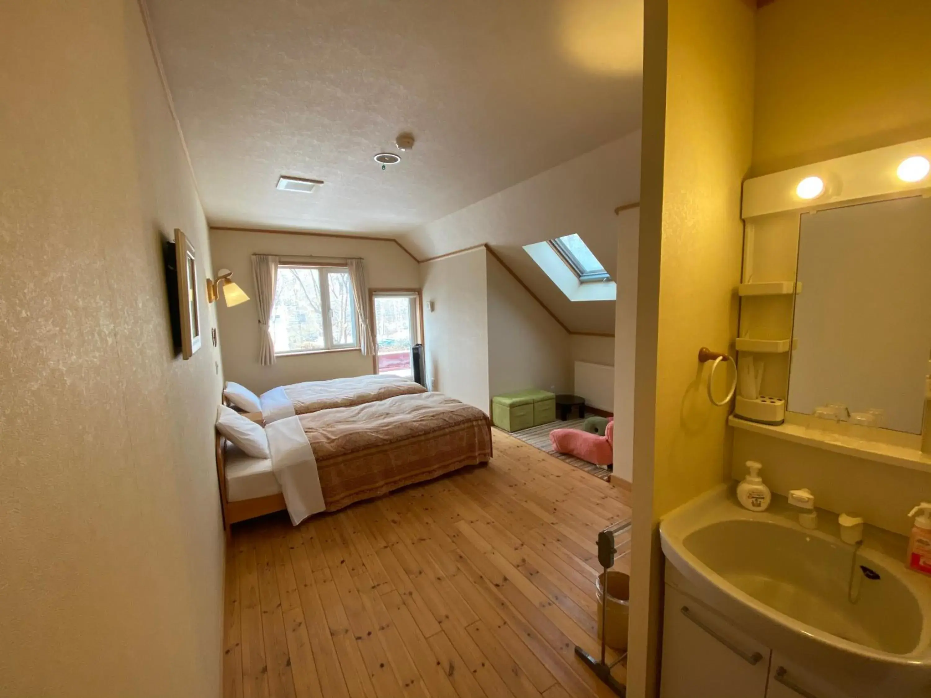 Standard Twin Room - single occupancy in Forestlodge Subaru Standard Twin Room - single occupancy in Forestlodge Subaru