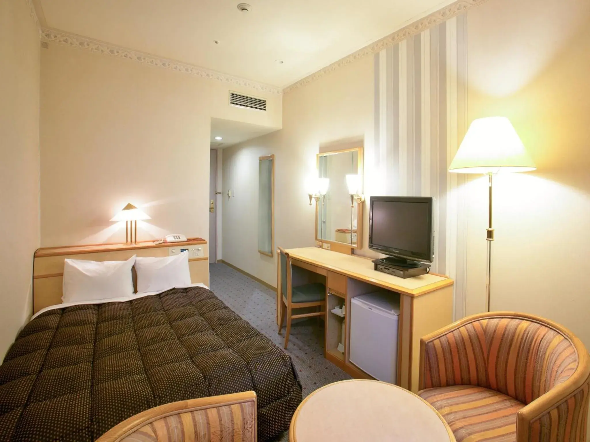 Bed in Yamagata Nanokamachi Washington Hotel Bed in Yamagata Nanokamachi Washington Hotel