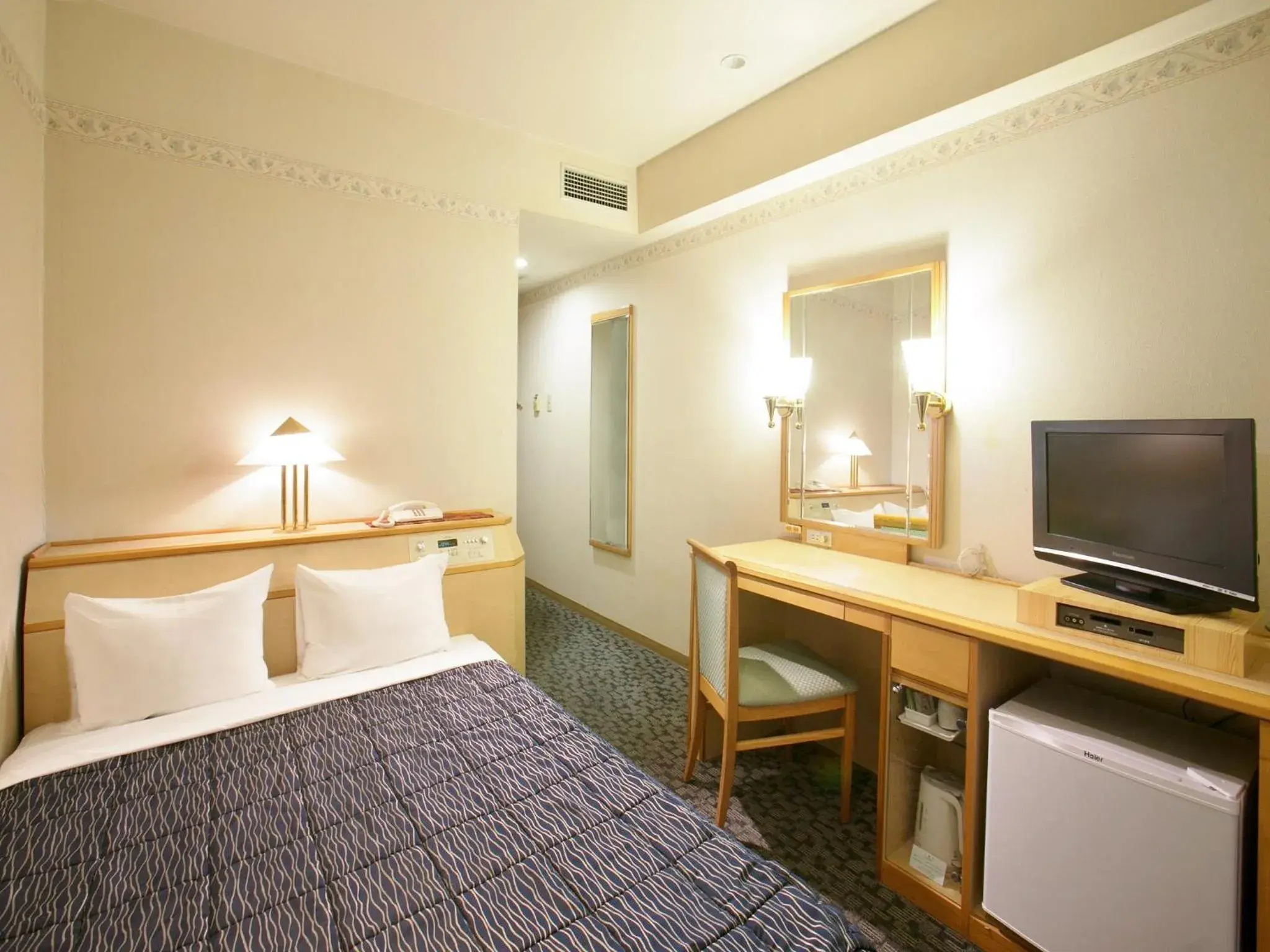 Bed in Yamagata Nanokamachi Washington Hotel Bed in Yamagata Nanokamachi Washington Hotel