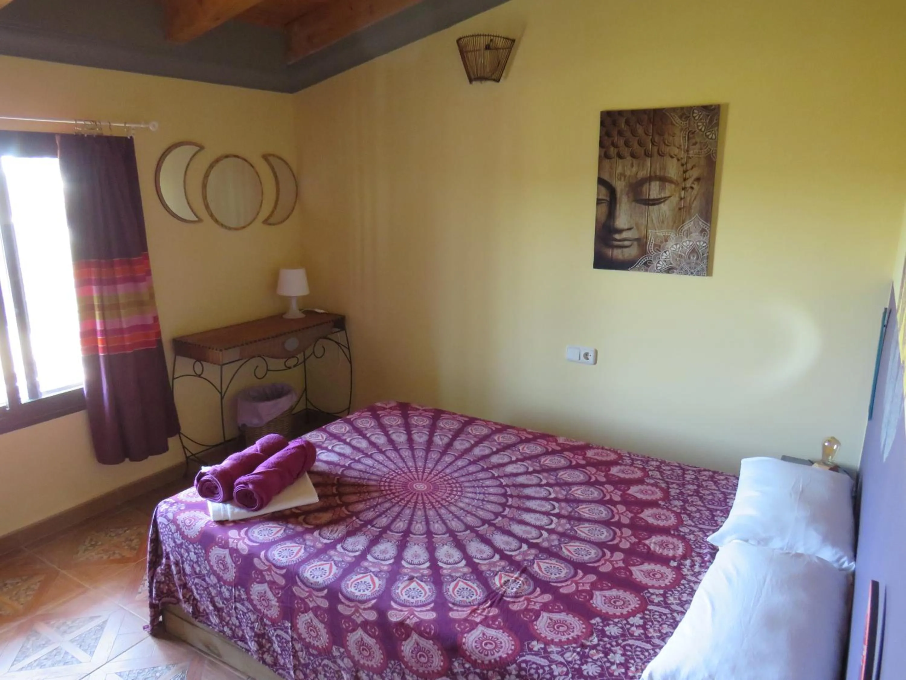 HIGOS CHUMBOS, CASA RURAL COMPARTIDO