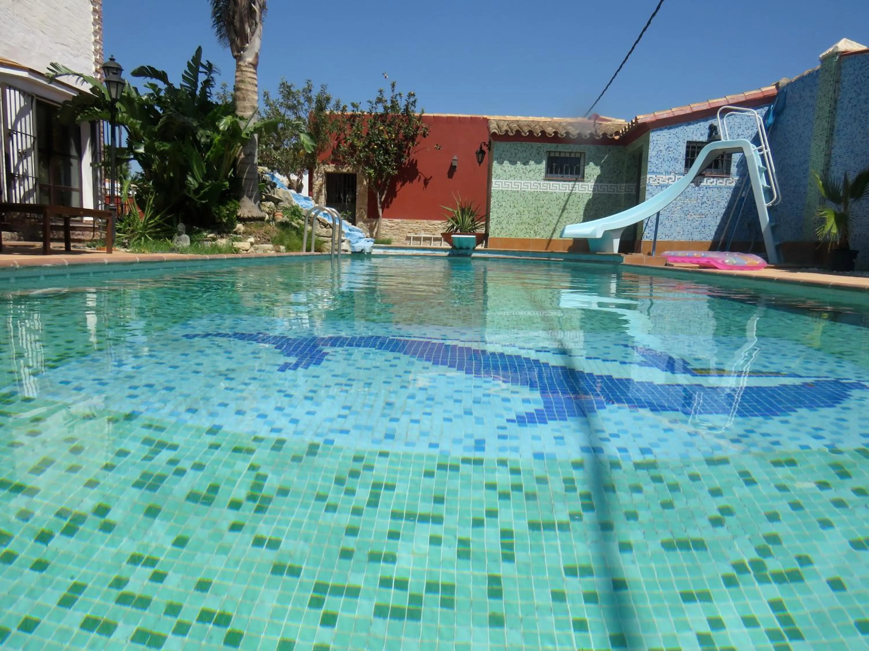 HIGOS CHUMBOS, CASA RURAL COMPARTIDO