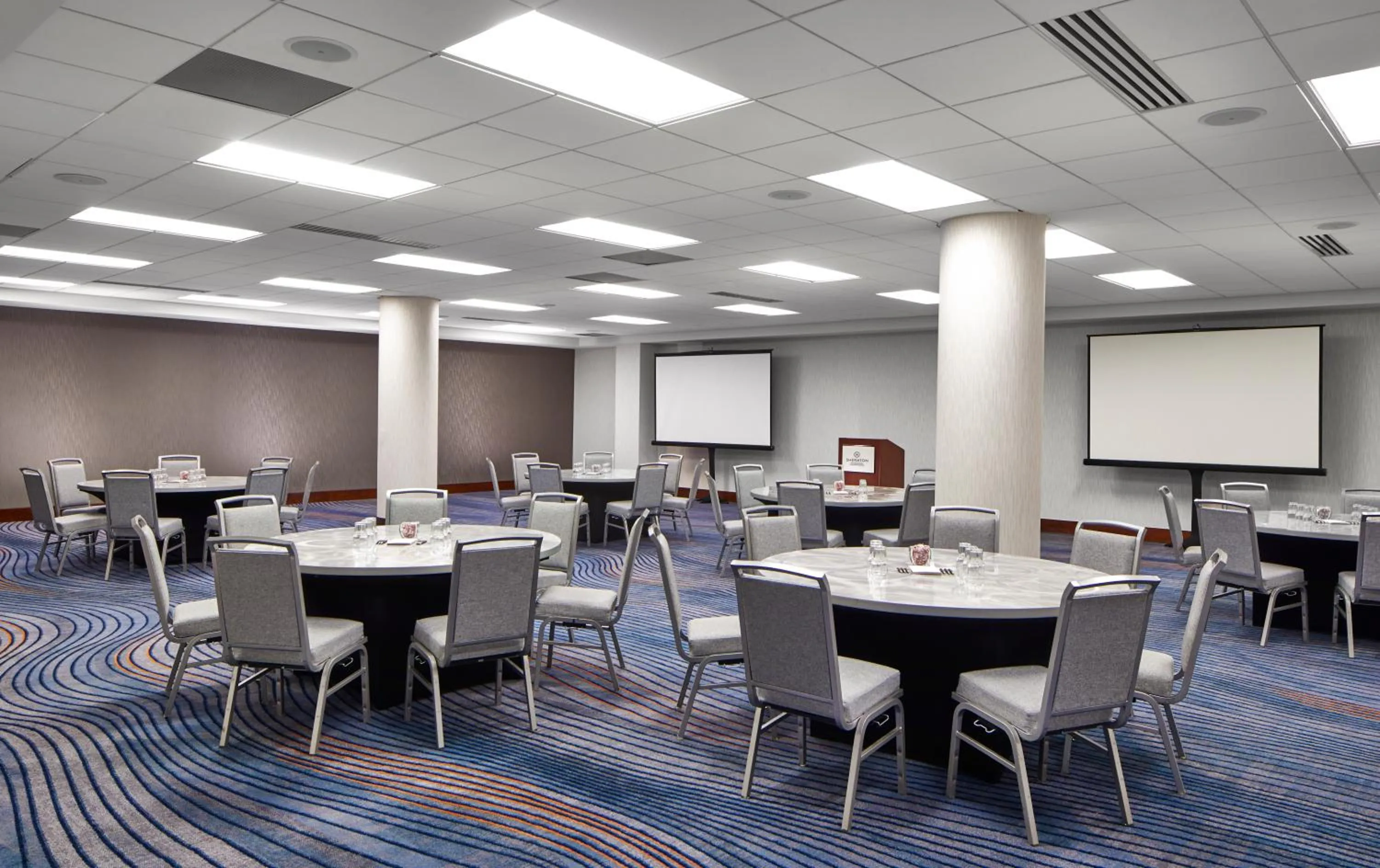 Meeting/conference room in Sheraton Indianapolis Hotel at Keystone Crossing