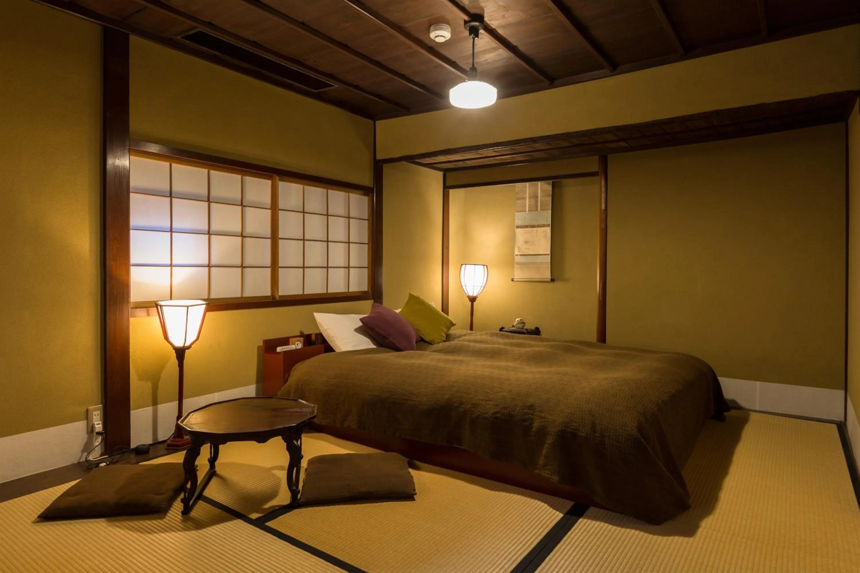 Bed in Machiya Kanazawa Kikunoya