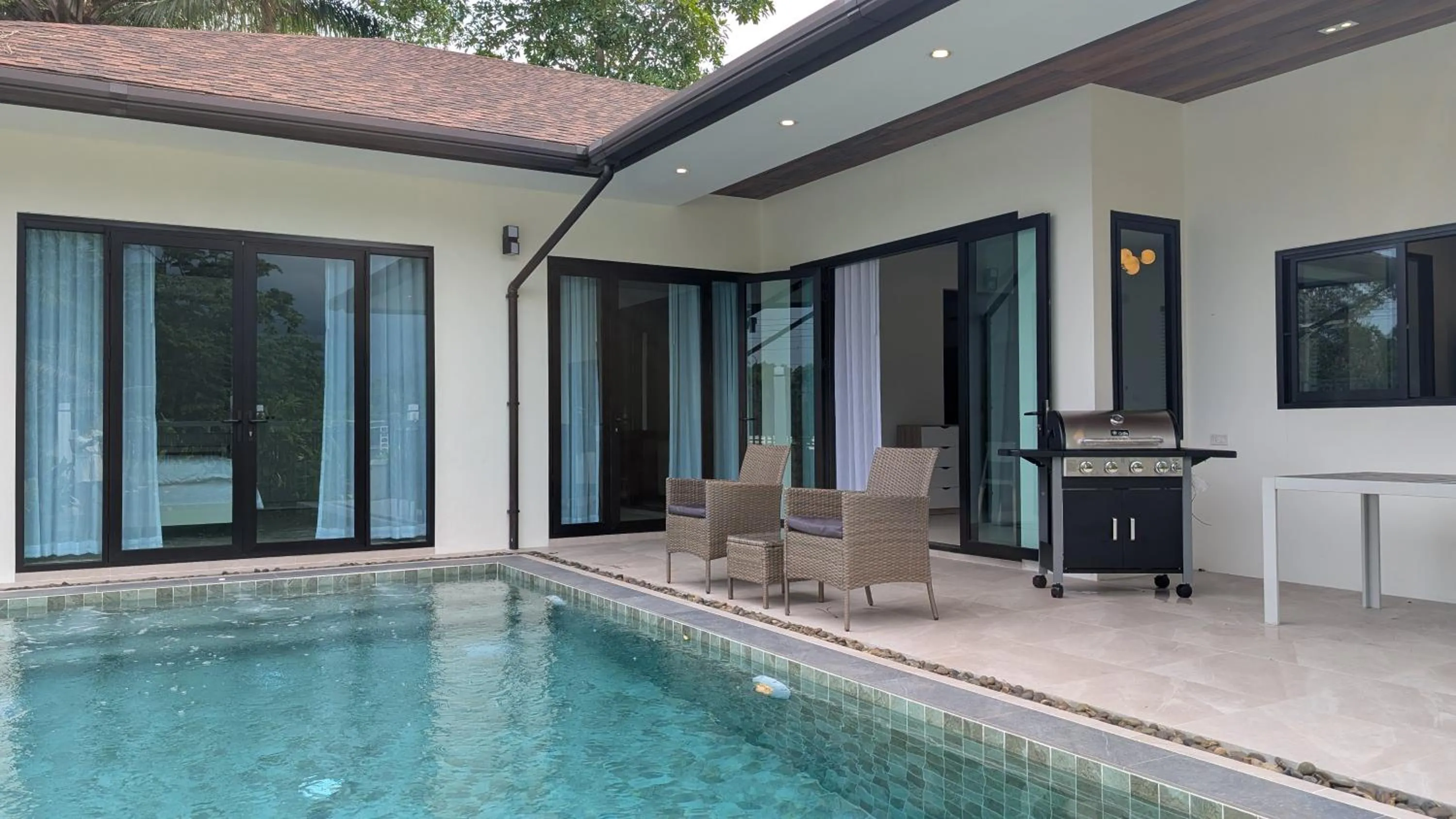 Pool view in Villa Panalai