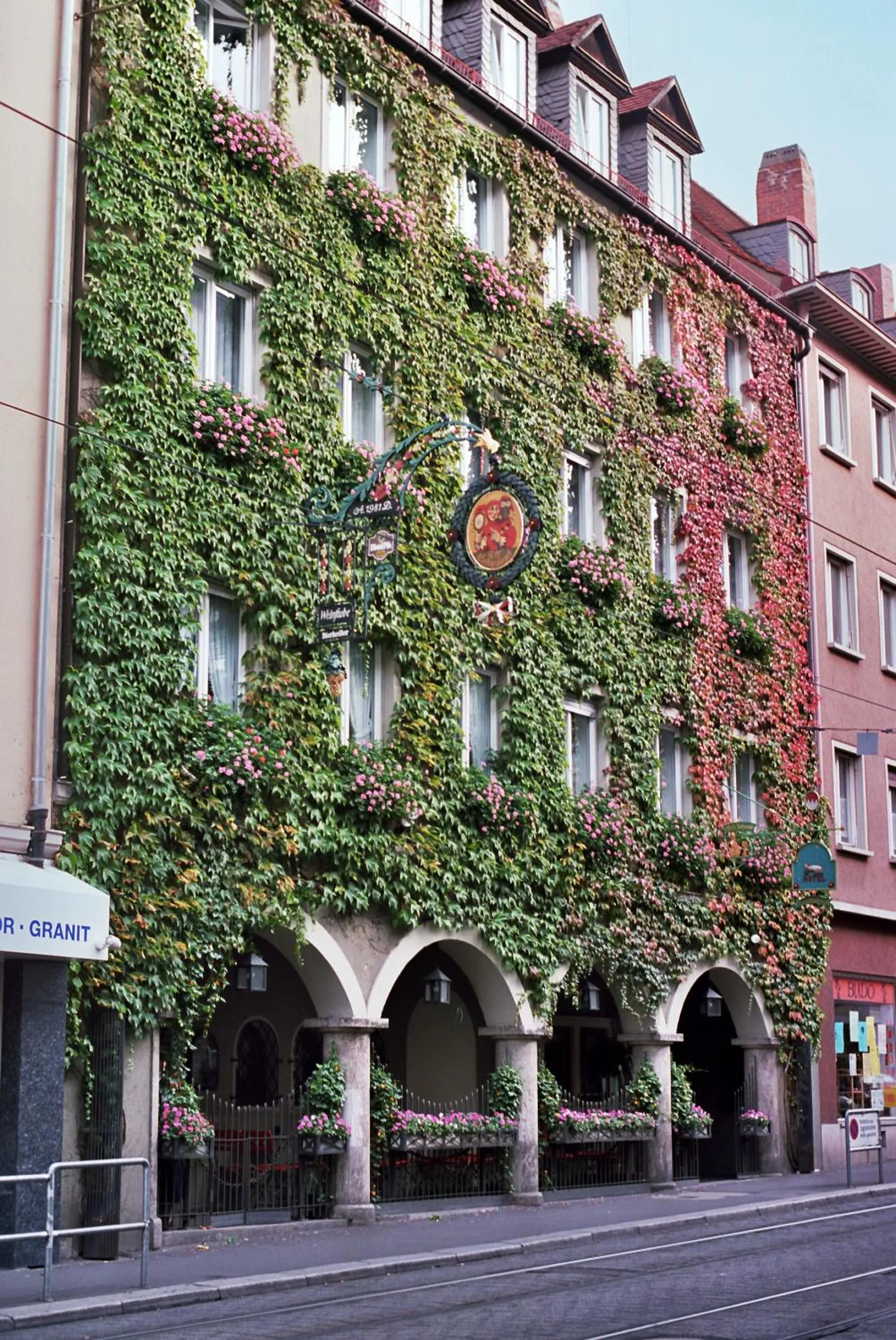 Facade/entrance in Hotel Till Eulenspiegel - Nichtrauchhotel - Garni