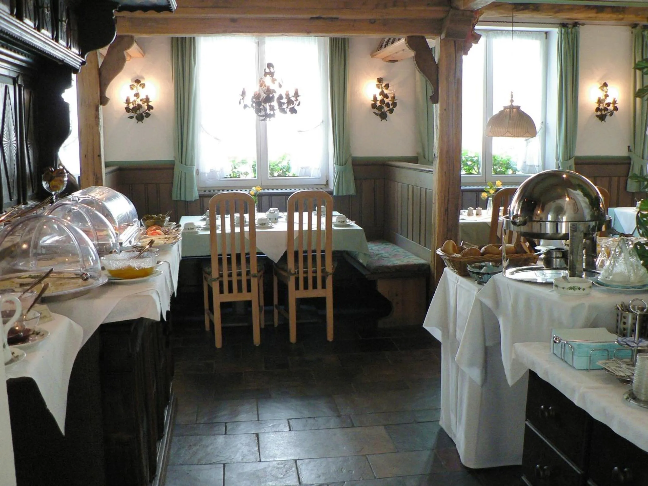 Restaurant/places to eat in Hotel Till Eulenspiegel - Nichtrauchhotel - Garni