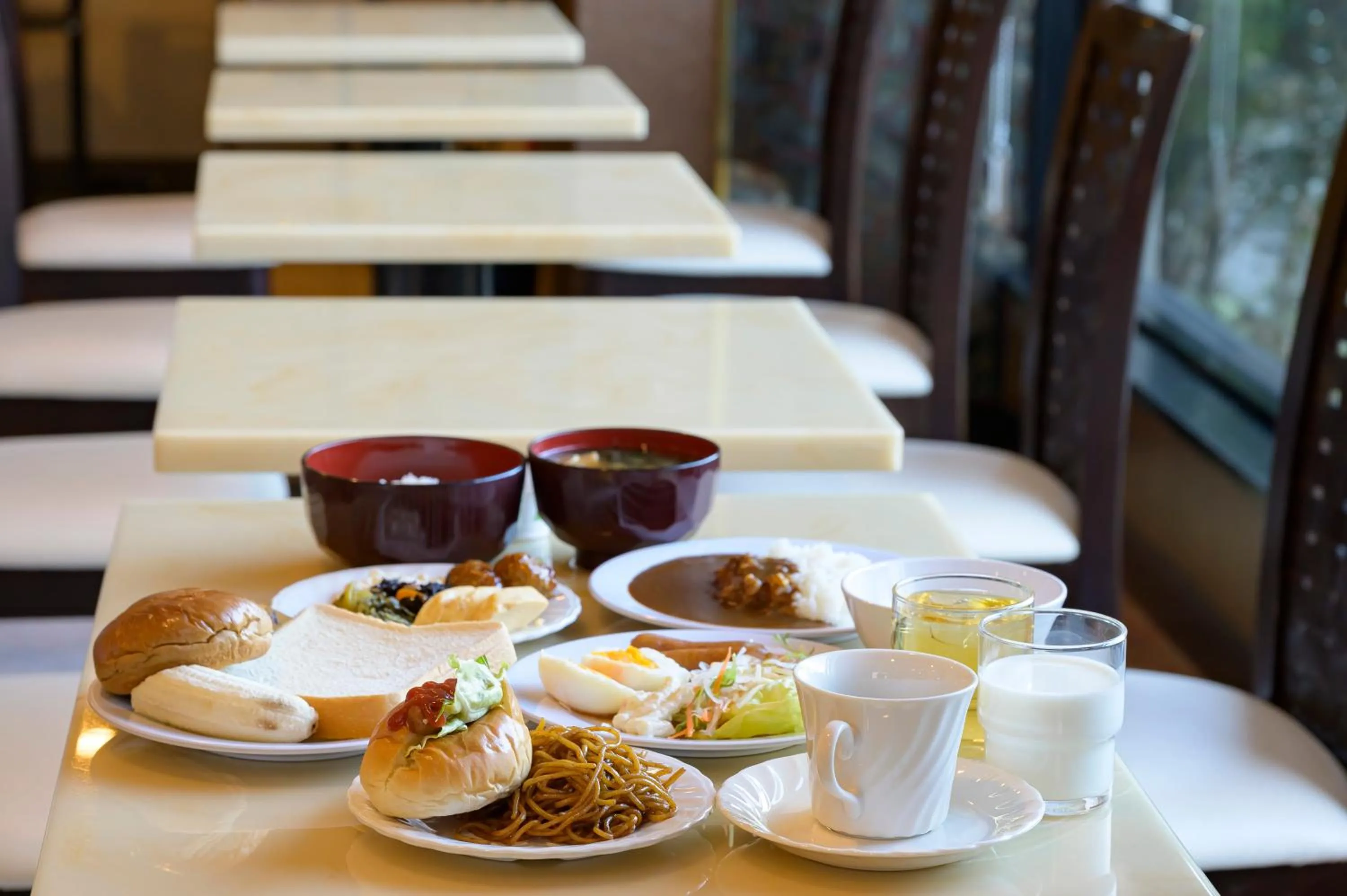 Food and drinks in Hotel Wakasa