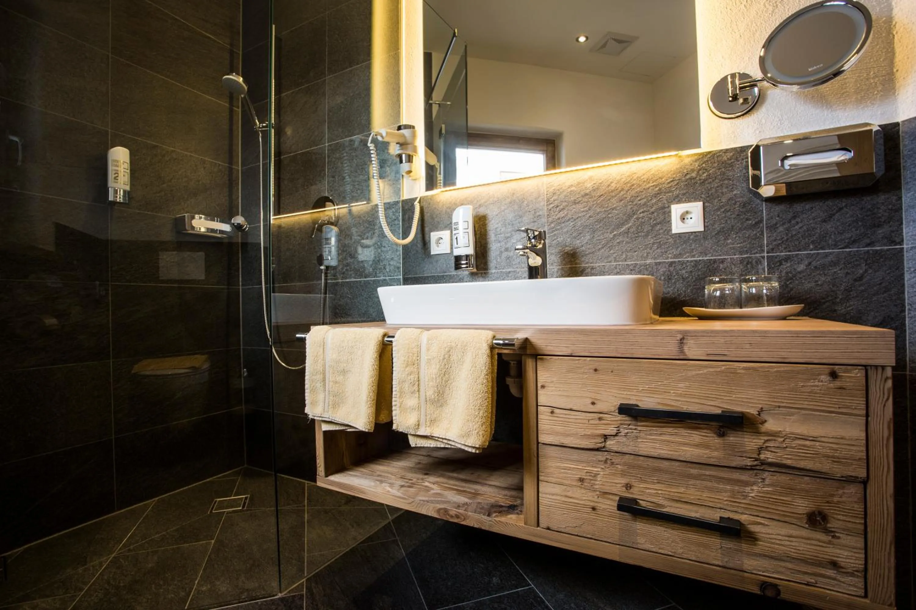 Bathroom in Alte Schmiede Hiltpolt