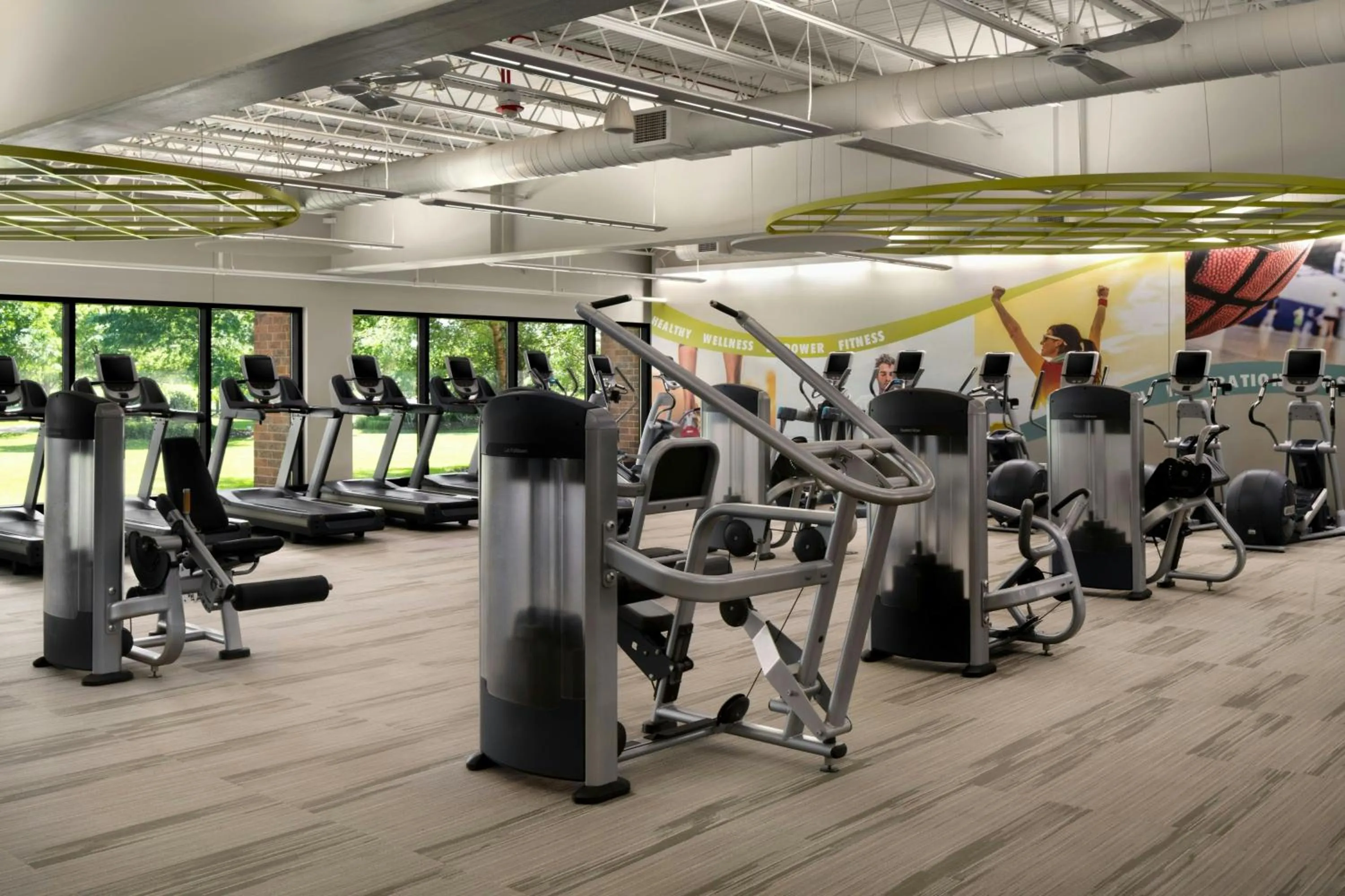 Fitness centre/facilities in The Westin Chicago Northwest