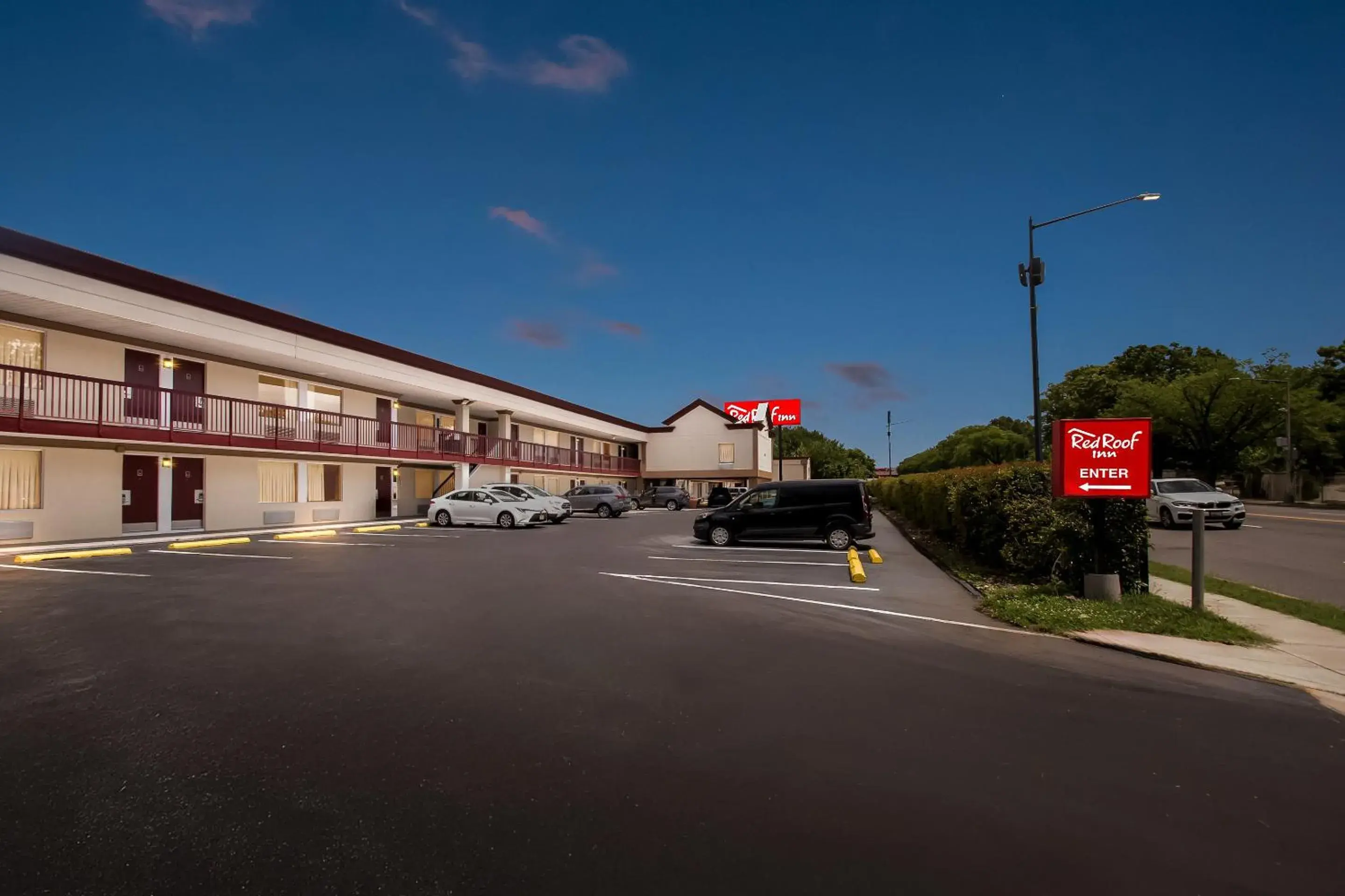 Facade/entrance in Red Roof Inn Washington, DC Facade/entrance in Red Roof Inn Washington, DC