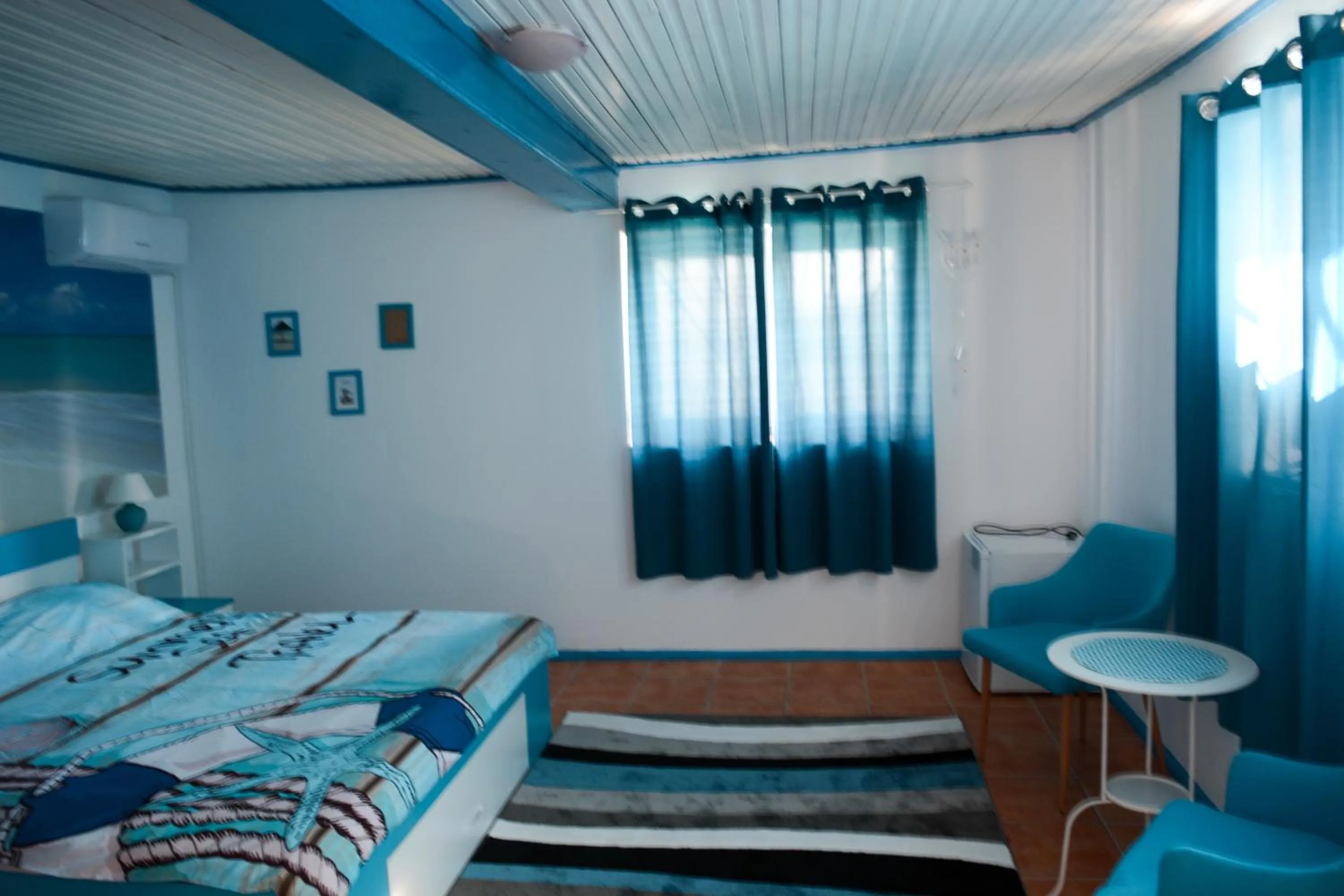 Bed in Sailors Guest House Jurilovca