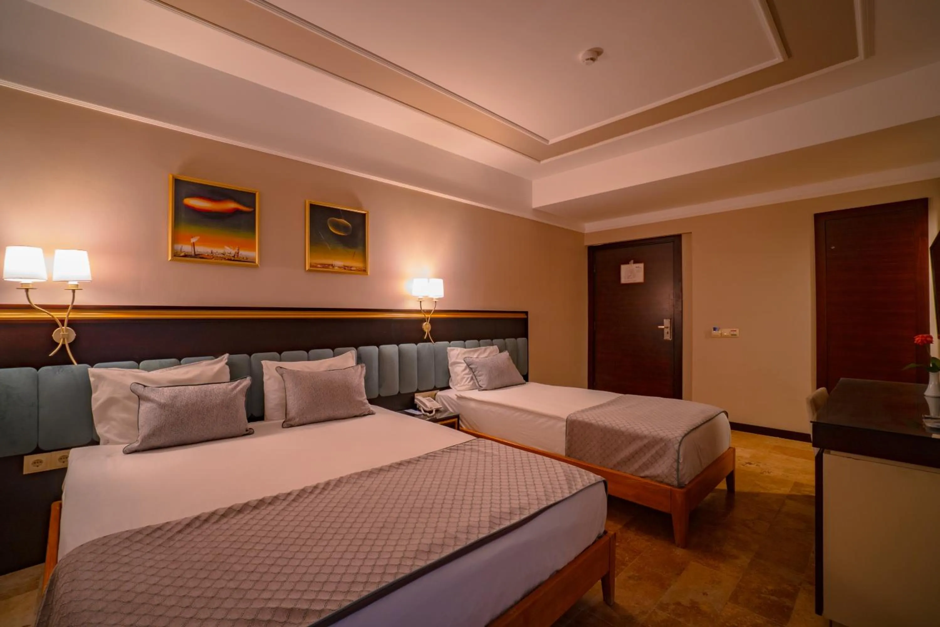 Bedroom, Bed in Royal Atlantis Spa & Resort