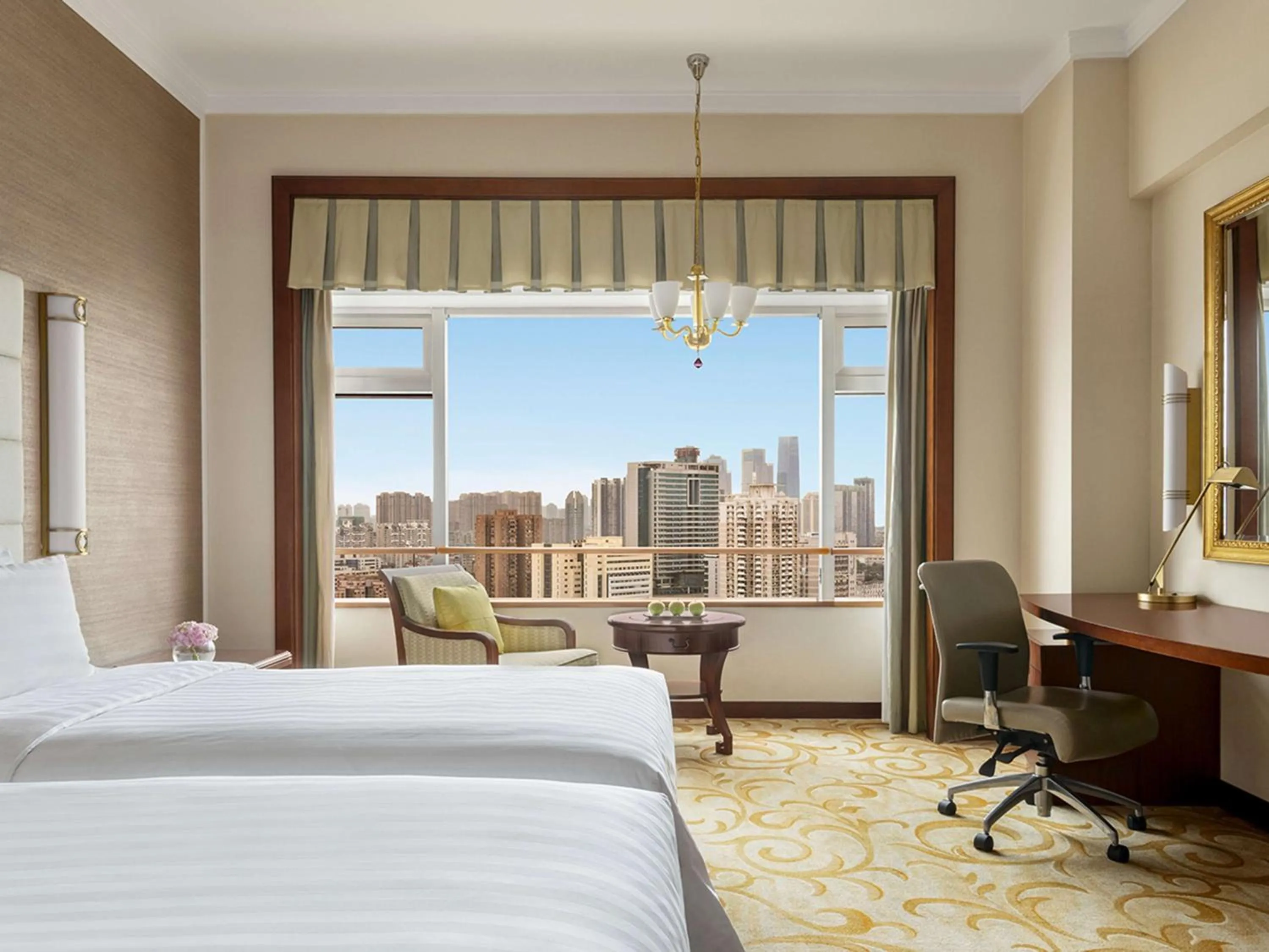 Photo of the whole room, Bed in Shangri-La Fuzhou