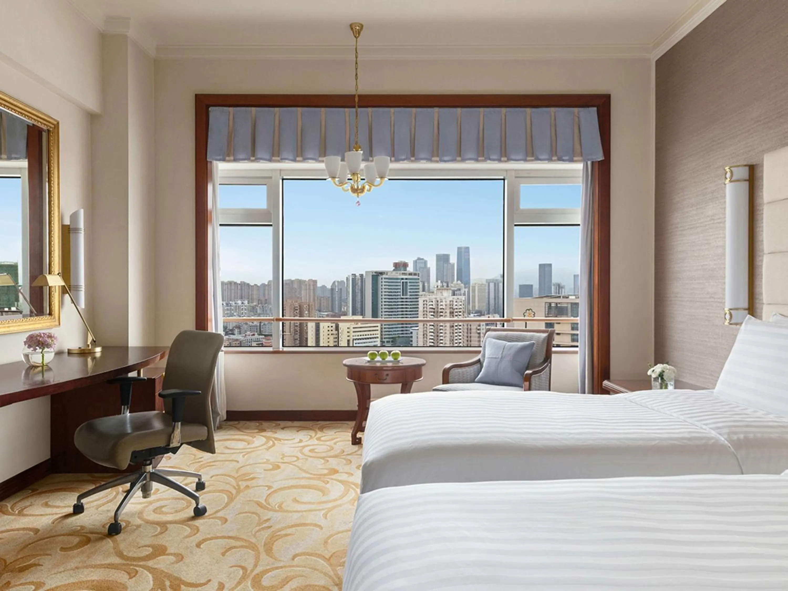 Photo of the whole room, Bed in Shangri-La Fuzhou