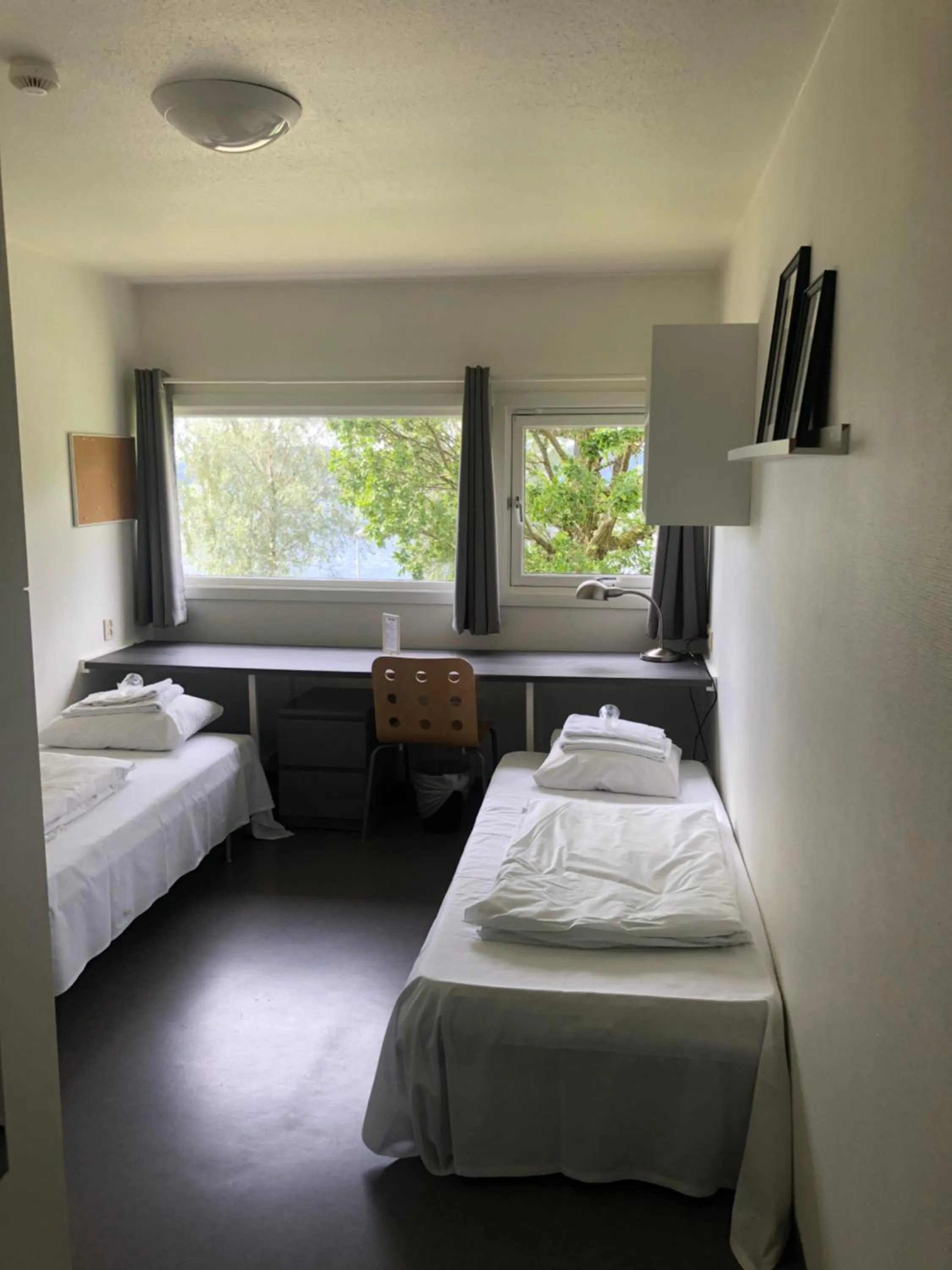 Bed in Ansgar Summerhotel