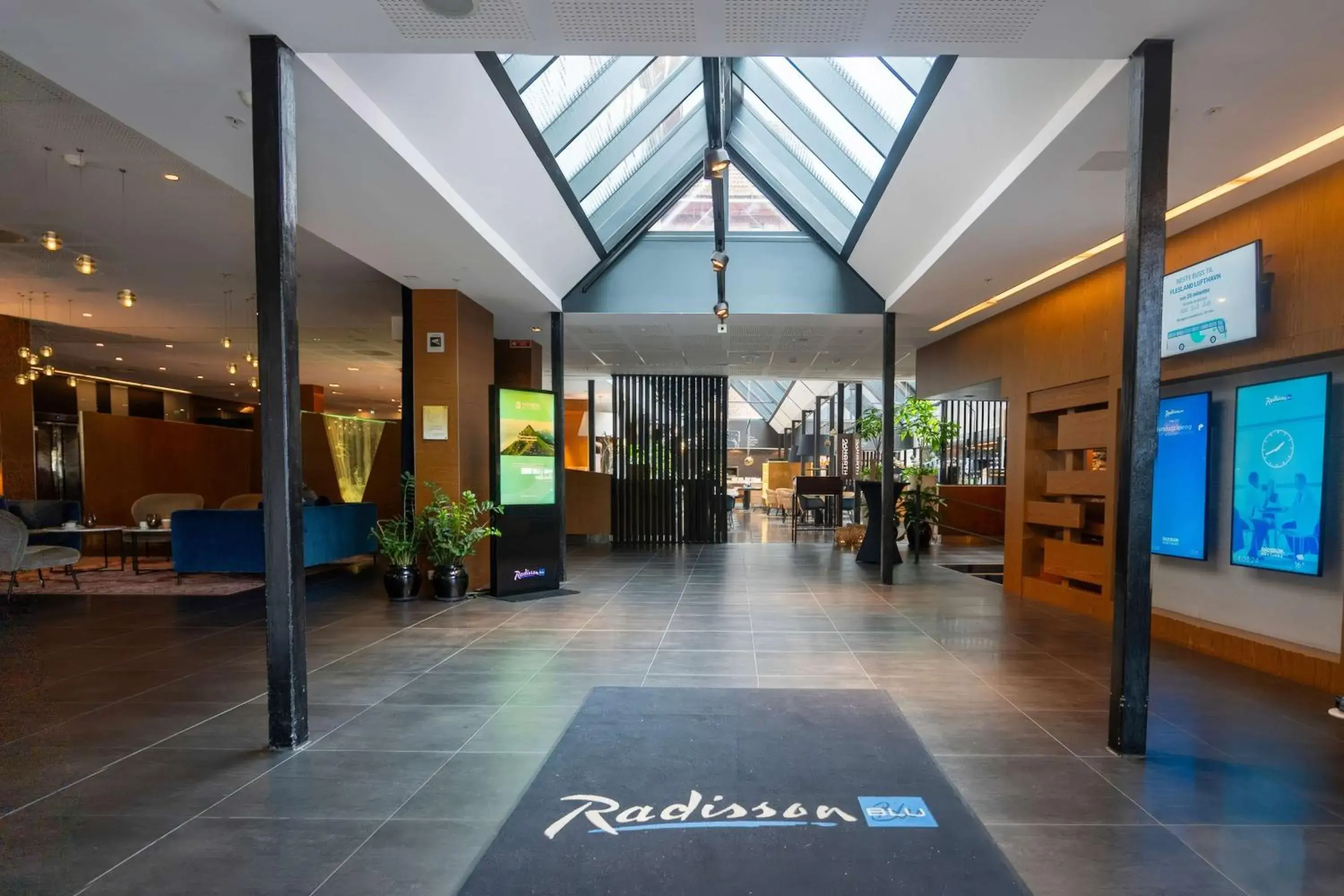 Lobby or reception in Radisson Blu Royal Hotel, Bergen Lobby or reception in Radisson Blu Royal Hotel, Bergen