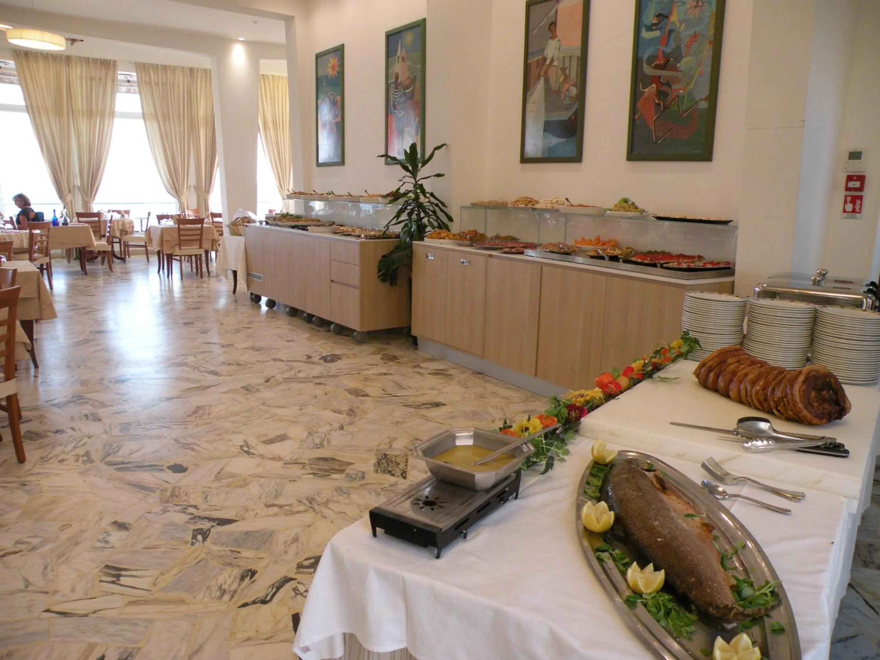 Restaurant/places to eat in Hotel Parrini