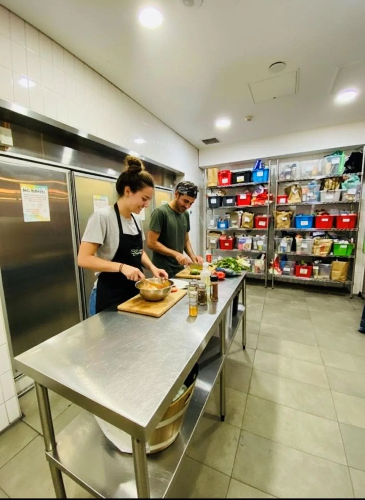 Kitchen or kitchenette in Big Backpackers Hostel