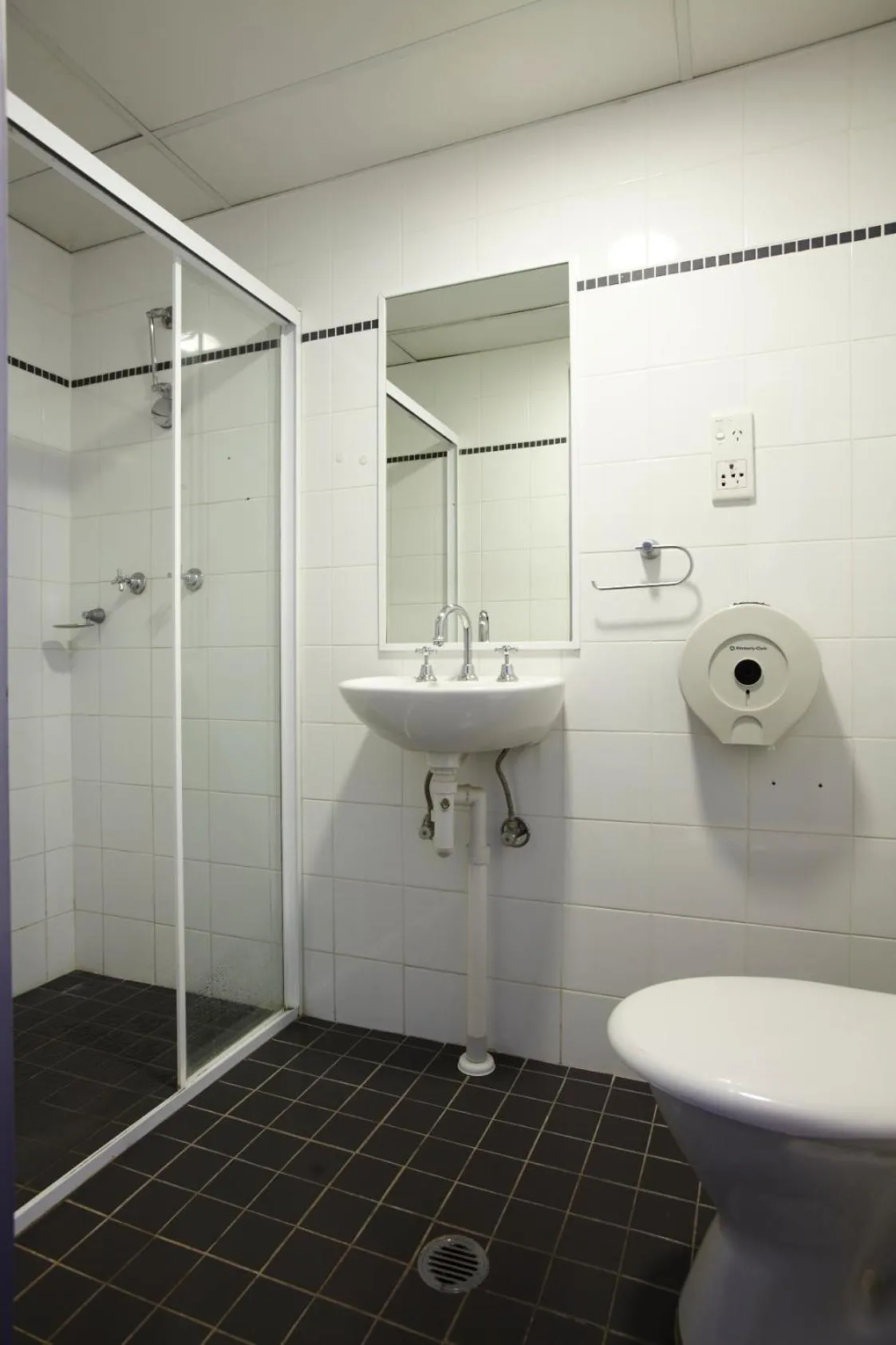 Bathroom in Big Backpackers Hostel