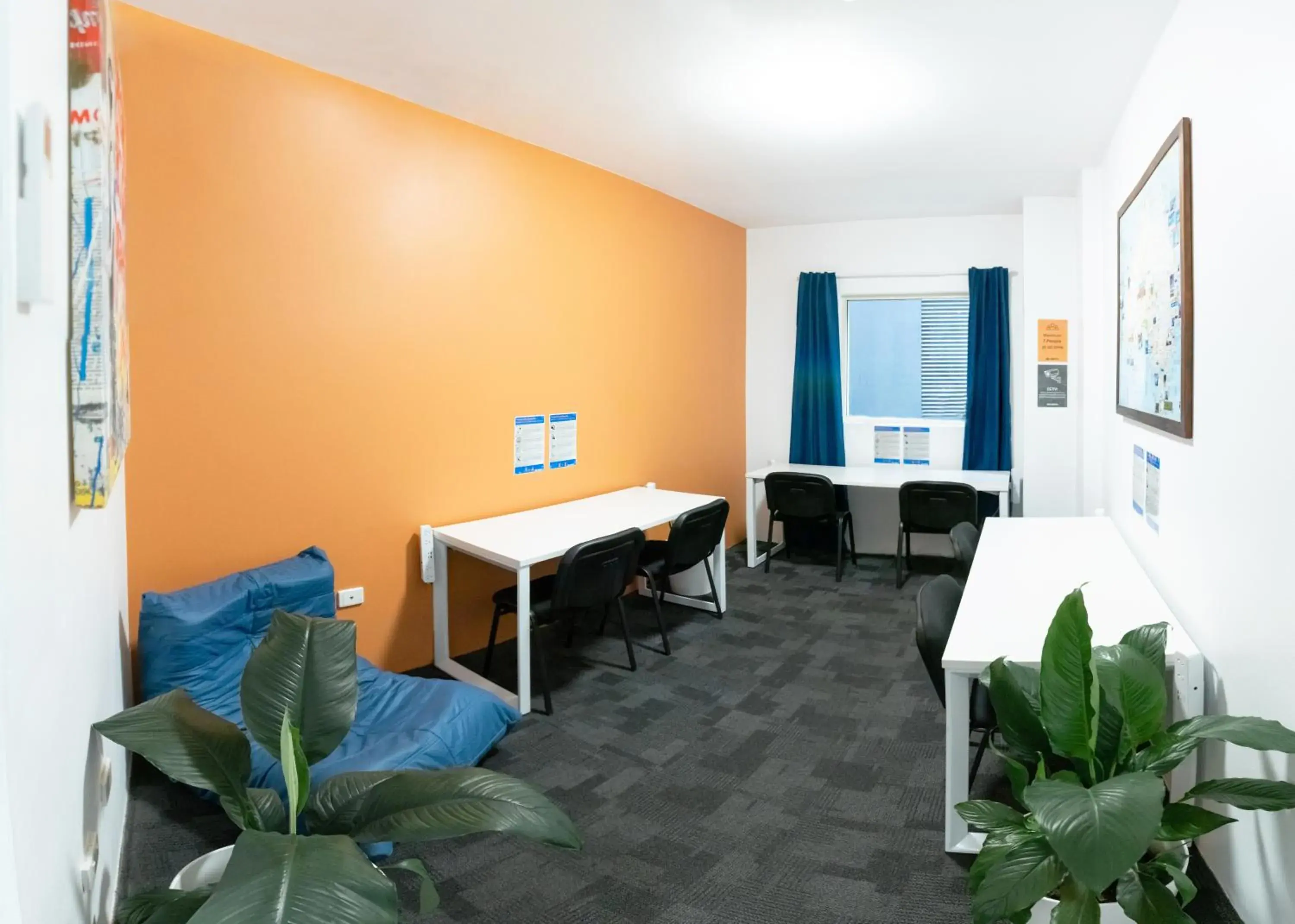 Property building in Big Backpackers Hostel Property building in Big Backpackers Hostel