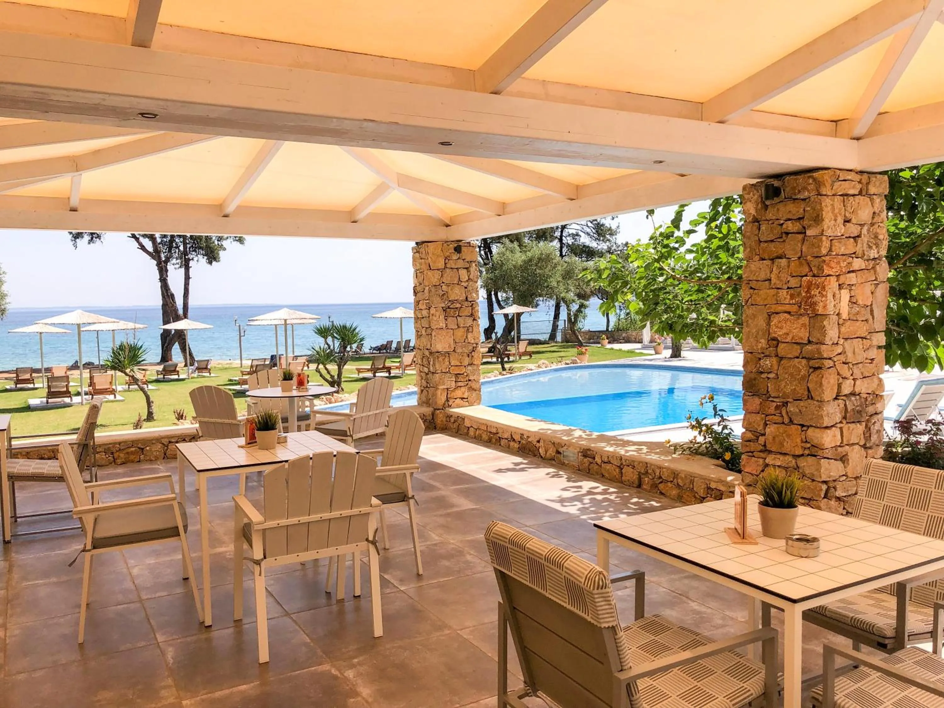 Patio in Aroma Beach Bungalows