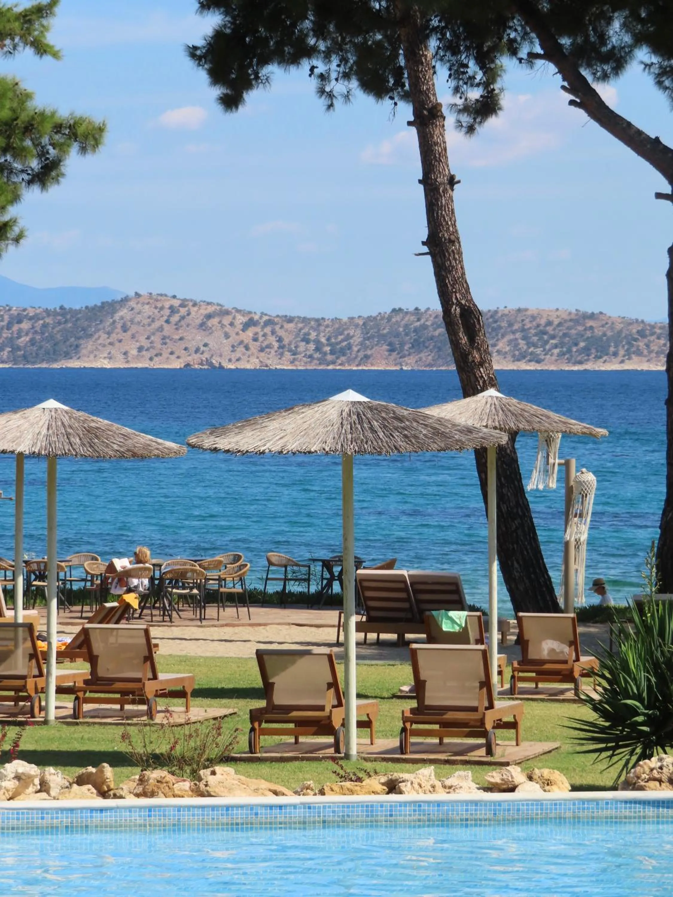 Aroma Beach Bungalows